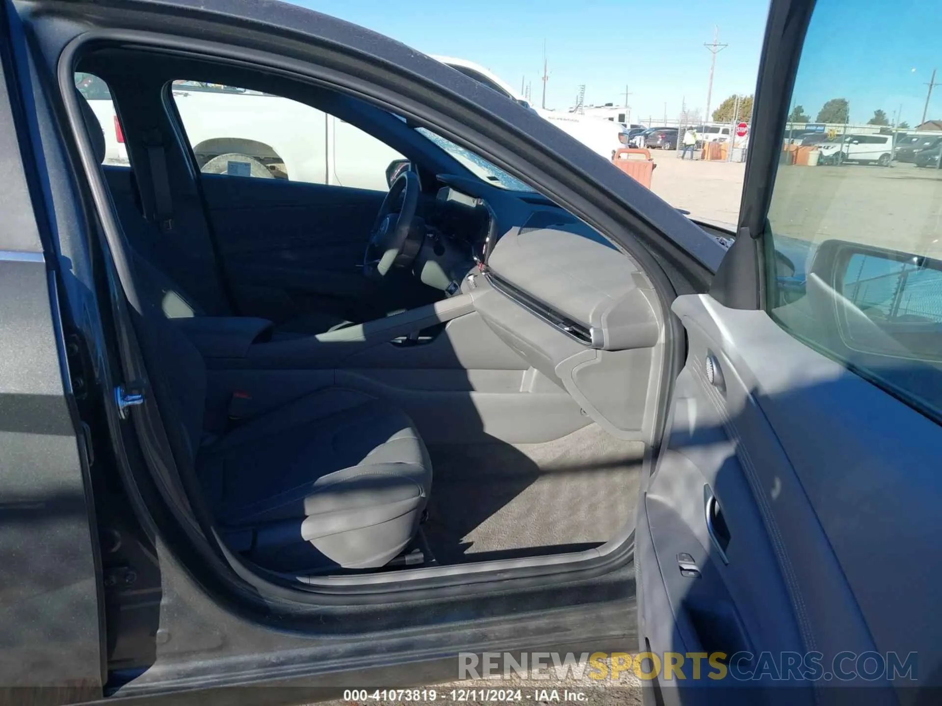 5 fotografías del automóvil dañado KMHLS4DGXSU861568 HYUNDAI ELANTRA 2025
