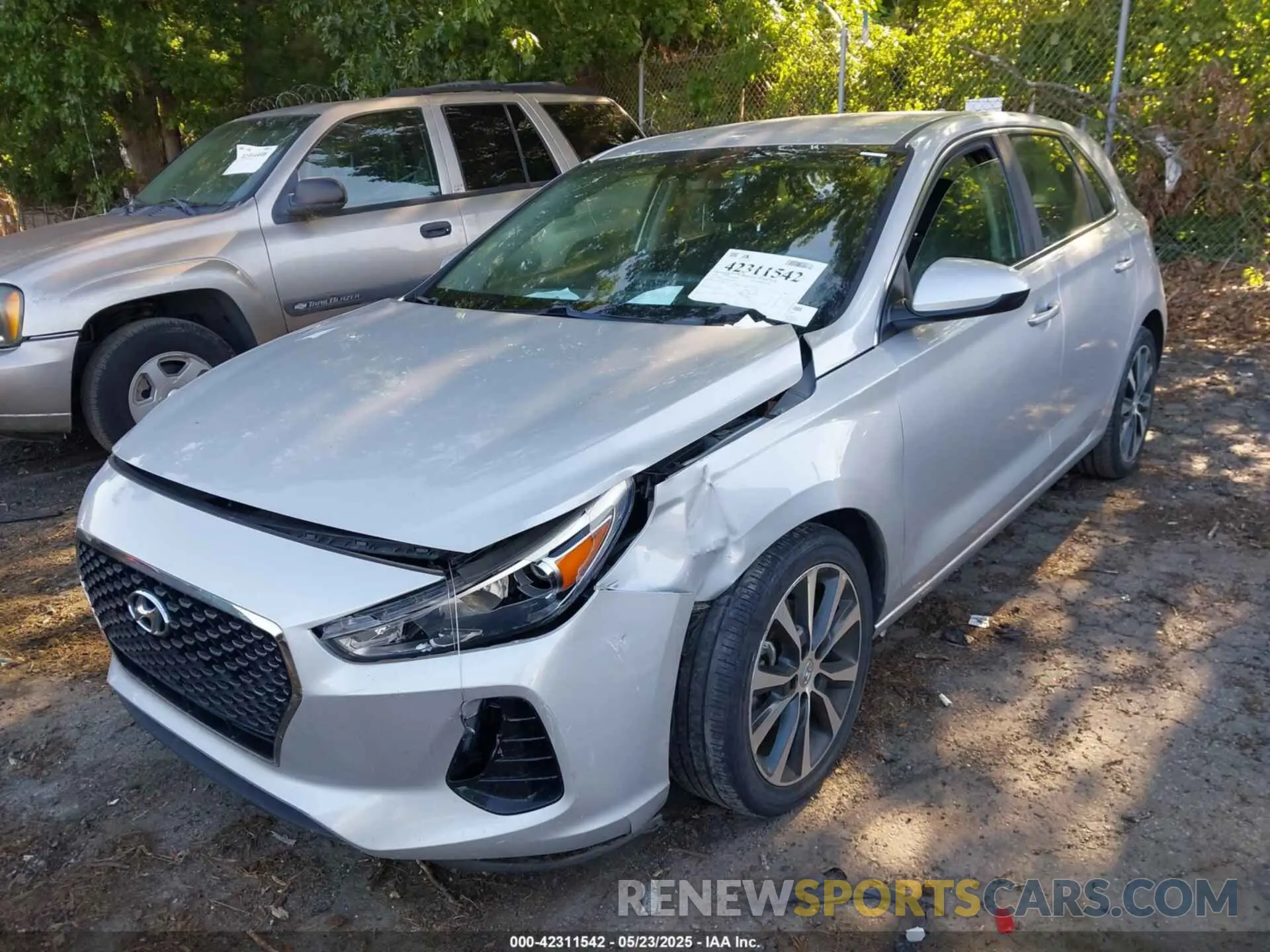6 fotografías del automóvil dañado KMHH35LE3KU095045 HYUNDAI ELANTRA GT 2019