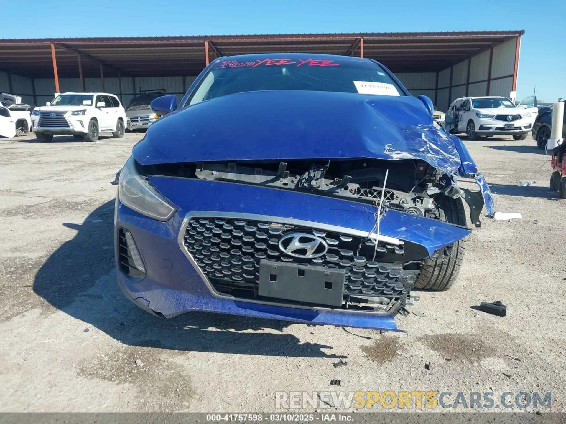 12 fotografías del automóvil dañado KMHH35LE4KU088198 HYUNDAI ELANTRA GT 2019