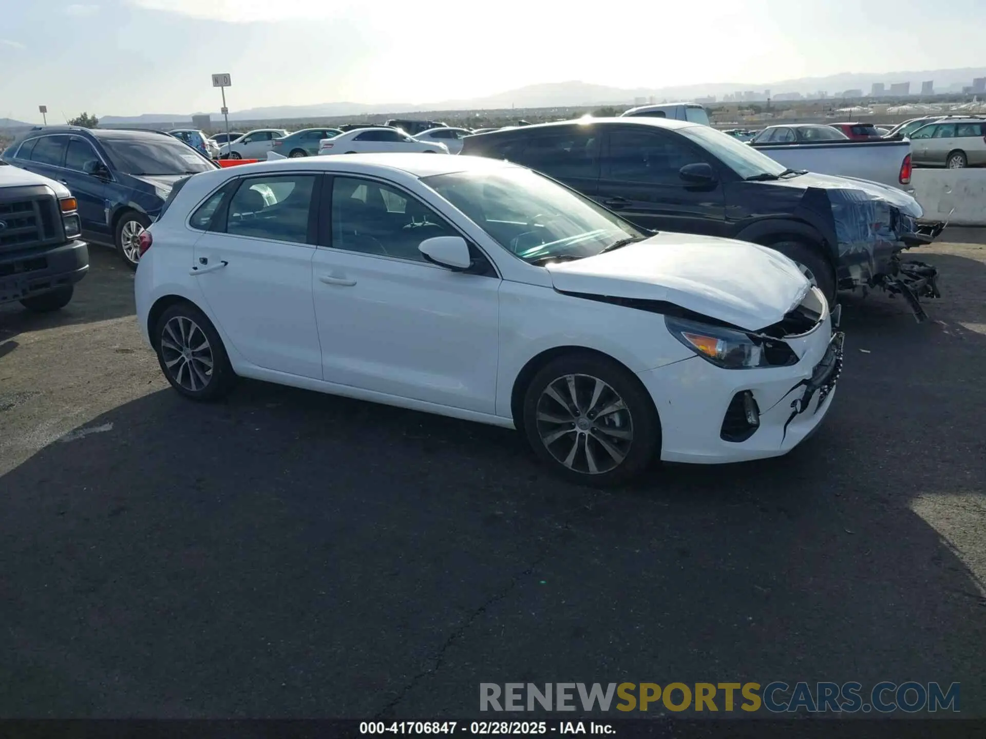 1 fotografías del automóvil dañado KMHH35LE7KU090303 HYUNDAI ELANTRA GT 2019