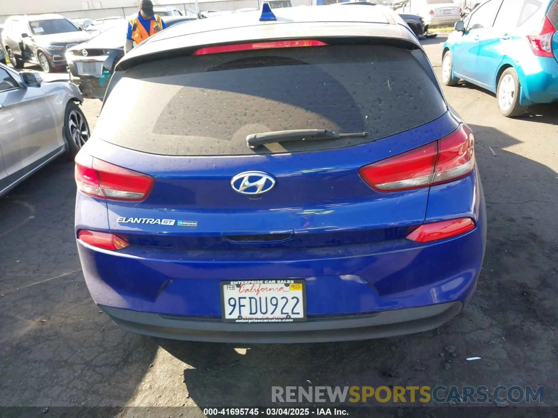 17 fotografías del automóvil dañado KMHH35LE7KU091600 HYUNDAI ELANTRA GT 2019