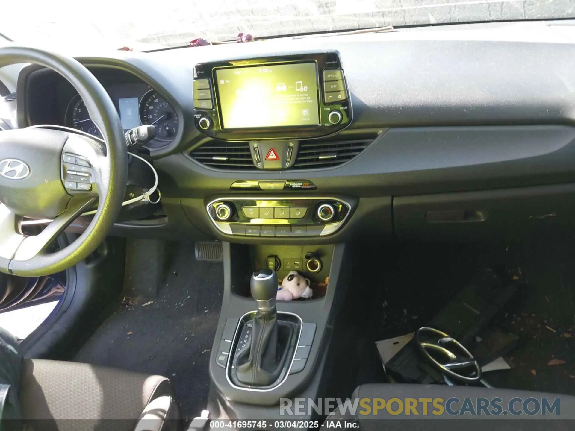 18 fotografías del automóvil dañado KMHH35LE7KU091600 HYUNDAI ELANTRA GT 2019
