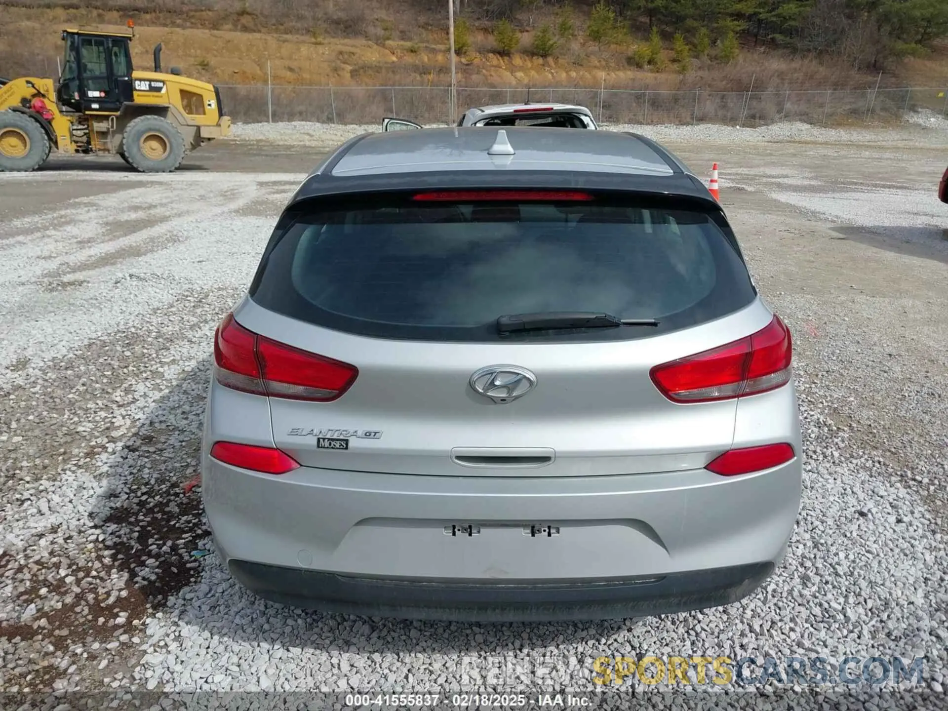17 fotografías del automóvil dañado KMHH35LE8KU088141 HYUNDAI ELANTRA GT 2019