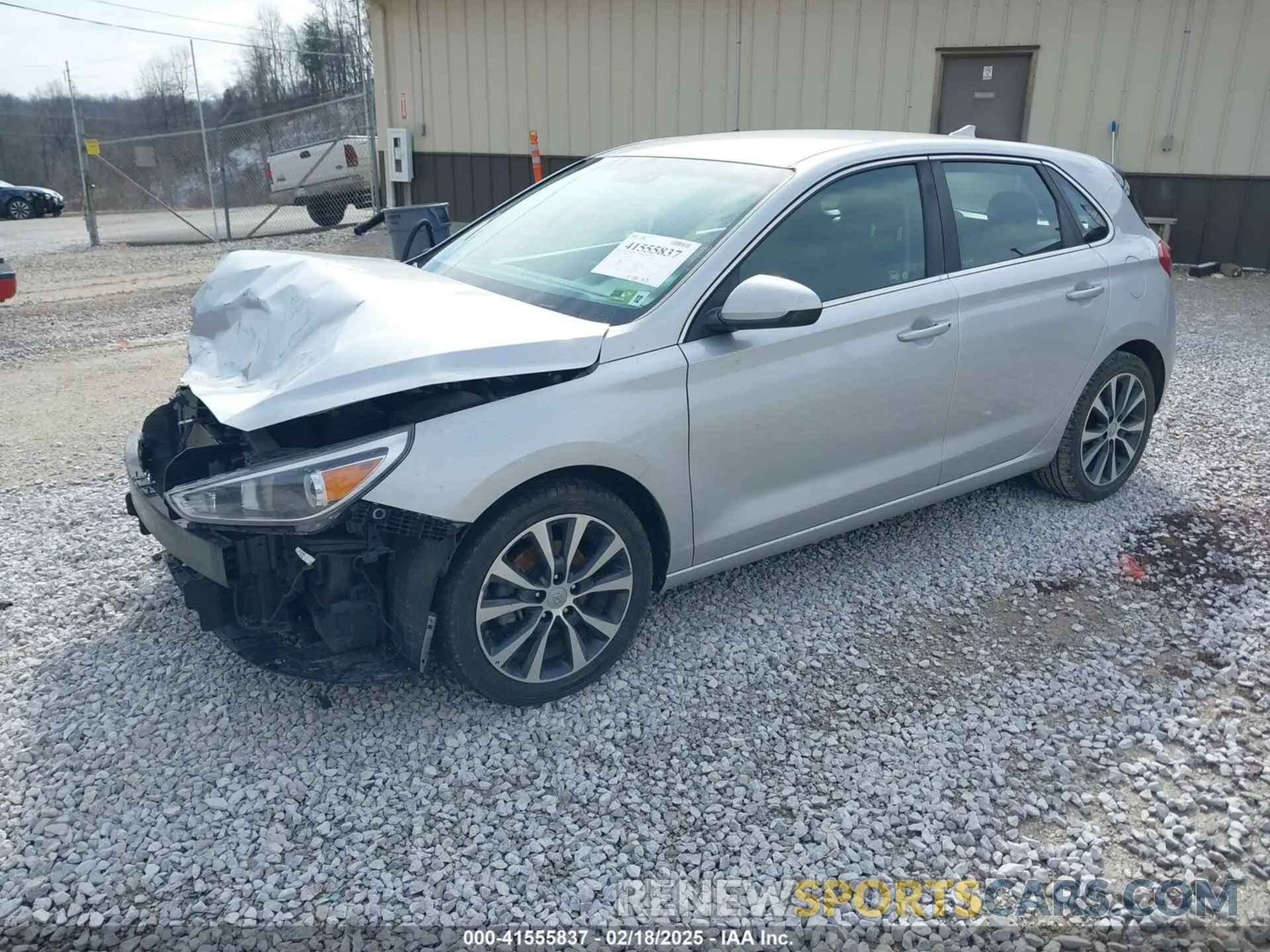 2 fotografías del automóvil dañado KMHH35LE8KU088141 HYUNDAI ELANTRA GT 2019