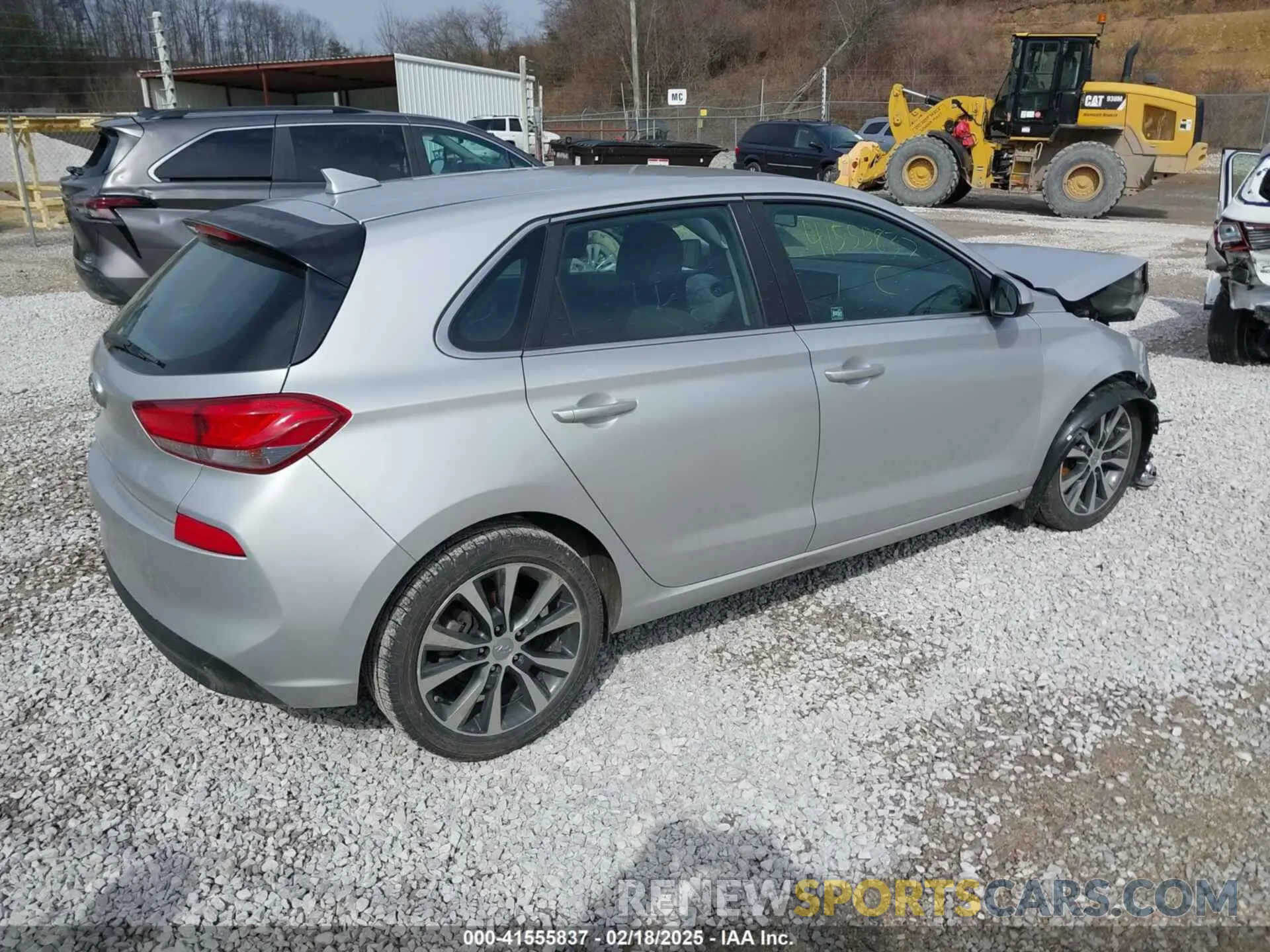 4 fotografías del automóvil dañado KMHH35LE8KU088141 HYUNDAI ELANTRA GT 2019