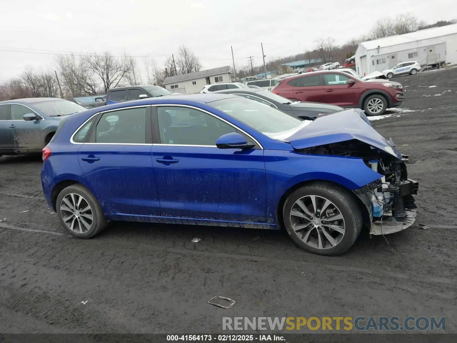 12 fotografías del automóvil dañado KMHH35LE2LU137626 HYUNDAI ELANTRA GT 2020