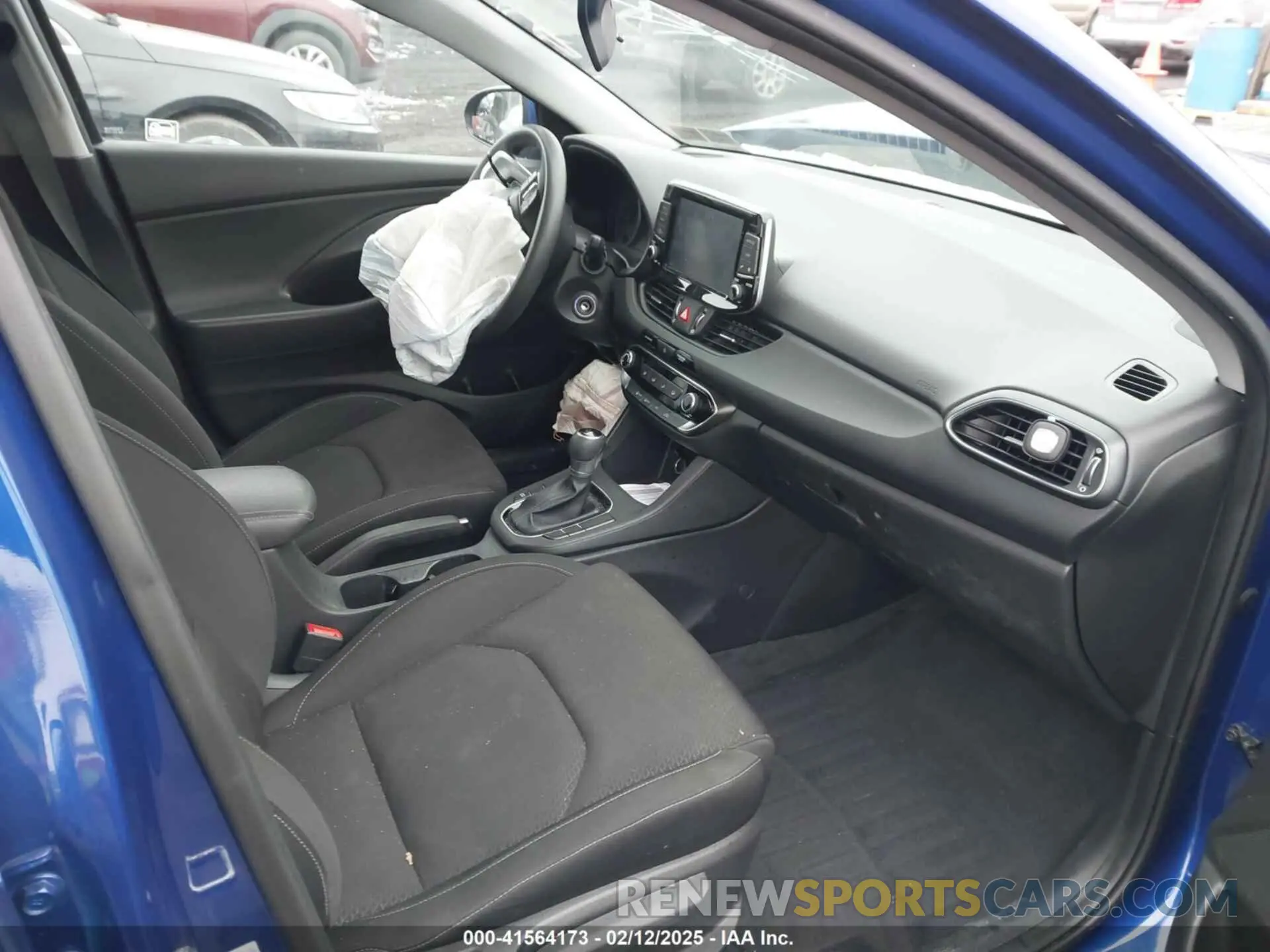 5 fotografías del automóvil dañado KMHH35LE2LU137626 HYUNDAI ELANTRA GT 2020