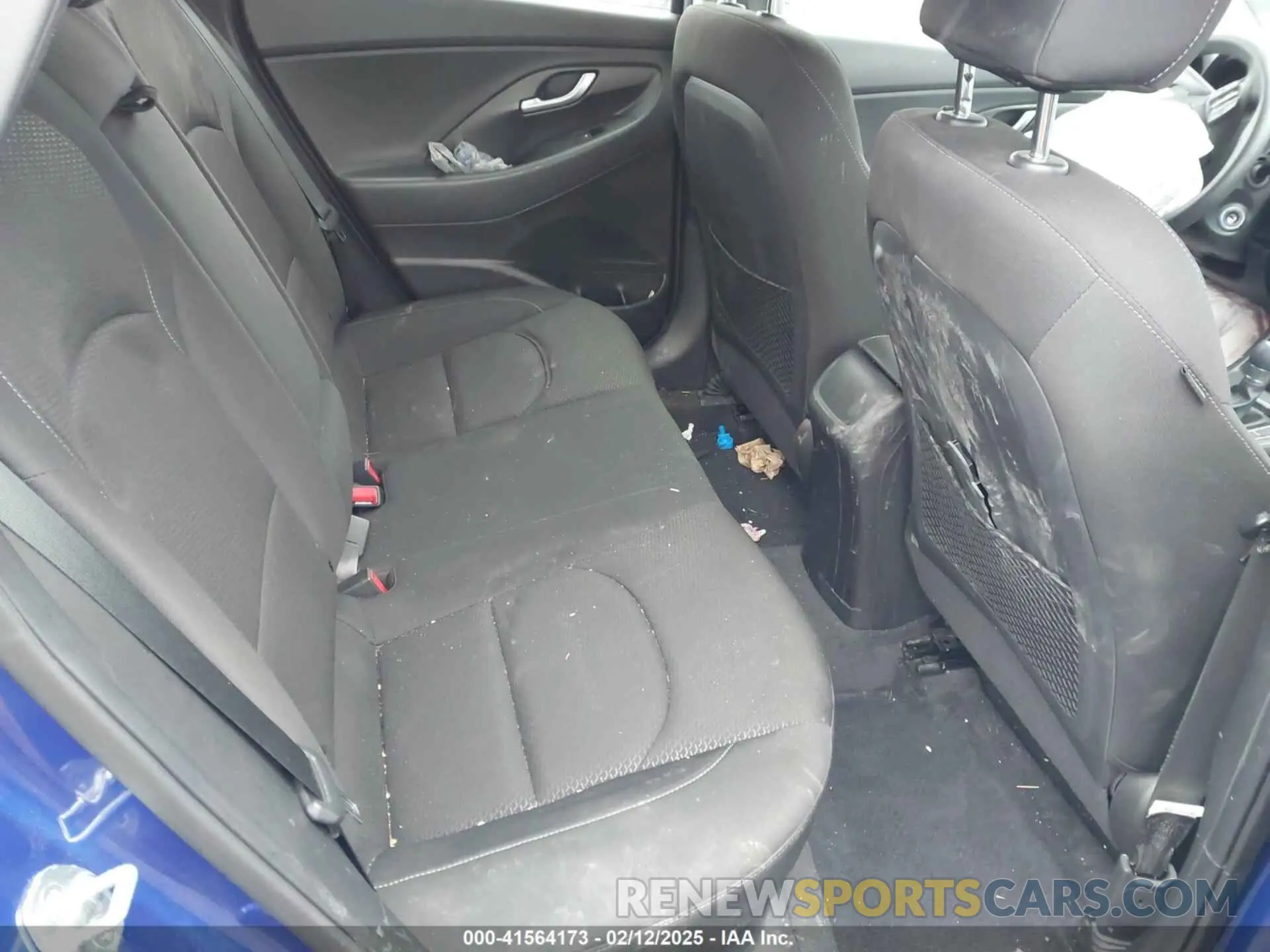 8 fotografías del automóvil dañado KMHH35LE2LU137626 HYUNDAI ELANTRA GT 2020