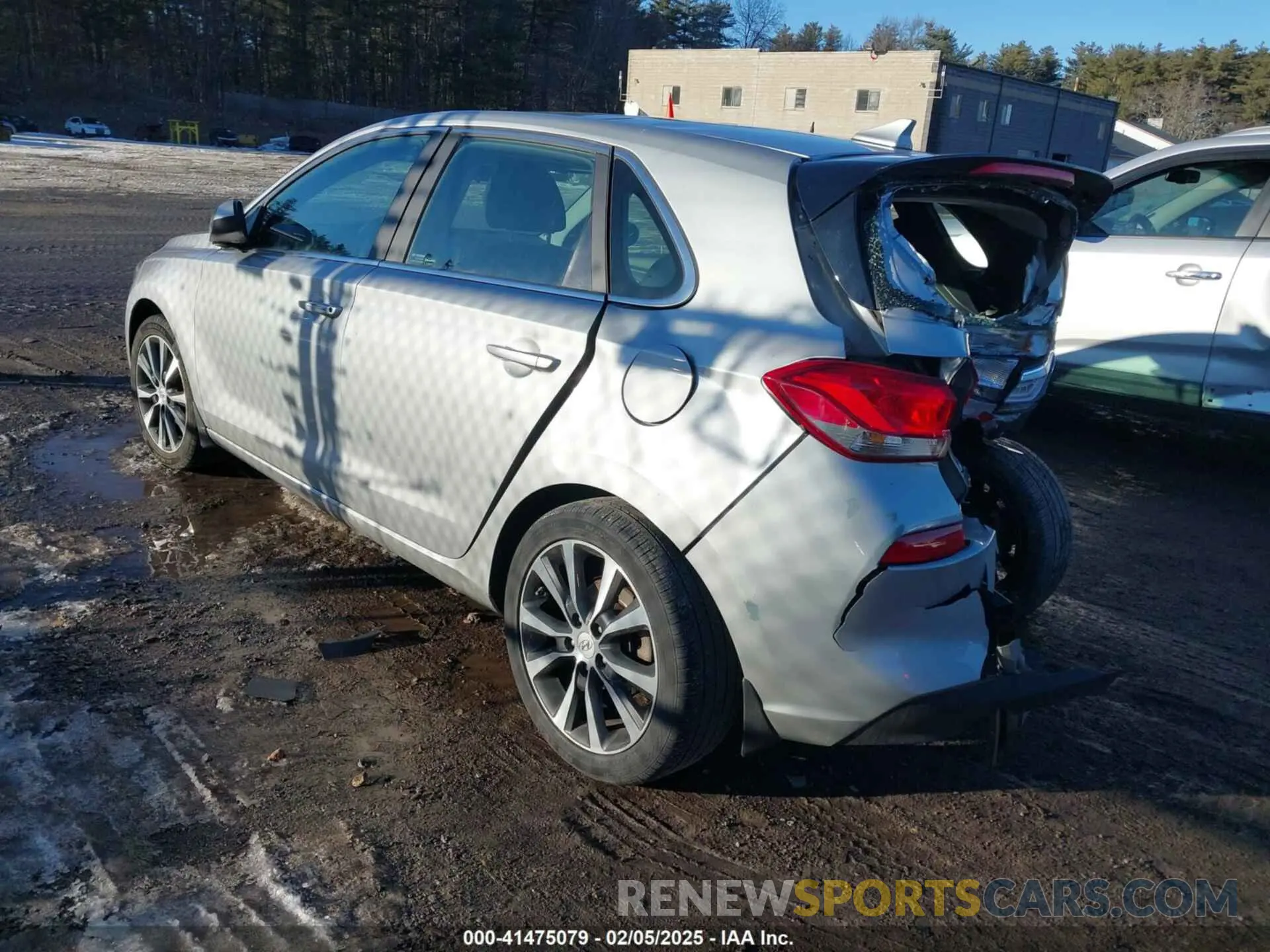 3 fotografías del automóvil dañado KMHH35LE7LU127402 HYUNDAI ELANTRA GT 2020