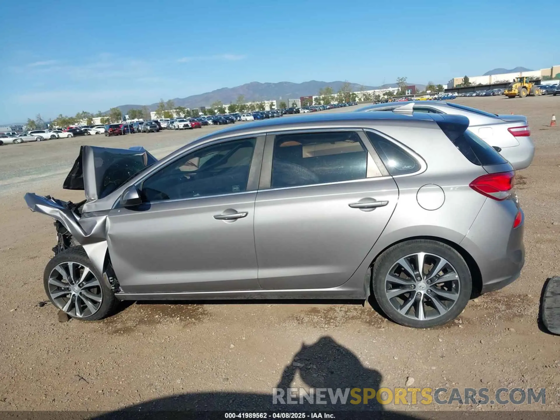 14 fotografías del automóvil dañado KMHH35LE7LU136794 HYUNDAI ELANTRA GT 2020