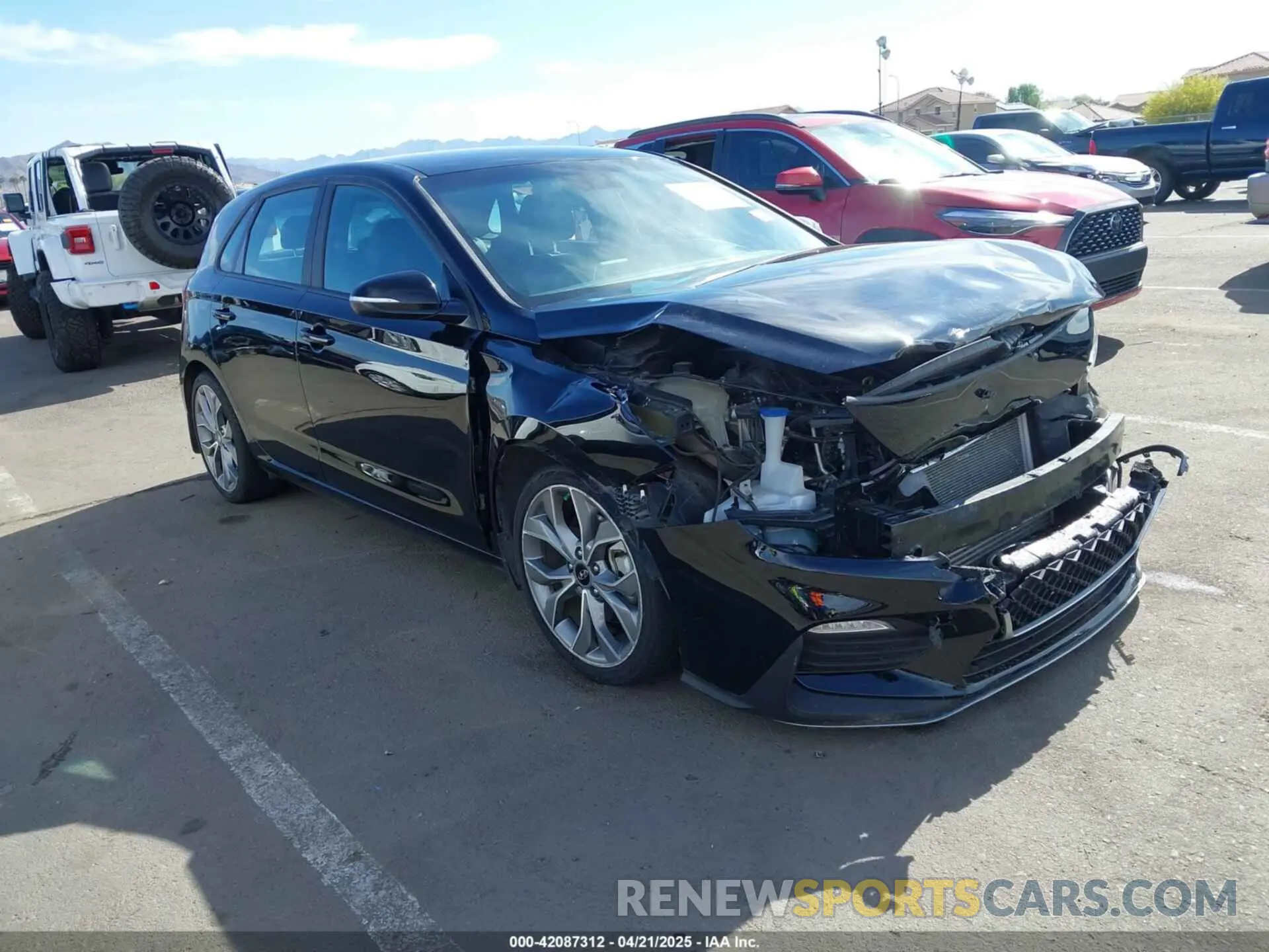 1 fotografías del automóvil dañado KMHH55LC0LU135575 HYUNDAI ELANTRA GT 2020