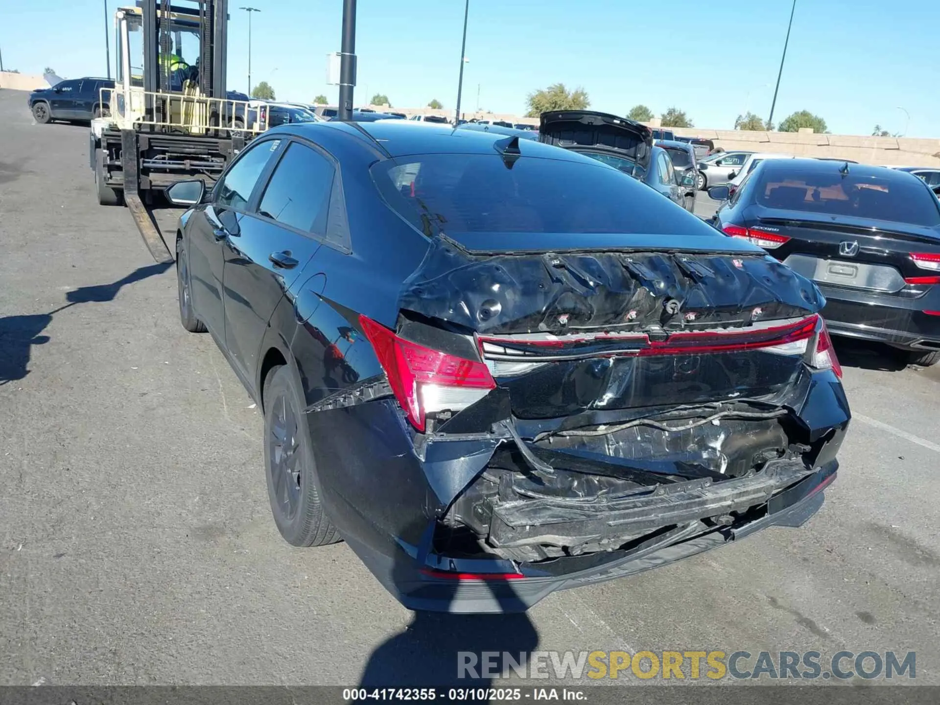 3 fotografías del automóvil dañado KMHLM4AJ8MU012133 HYUNDAI ELANTRA HYBRID 2021