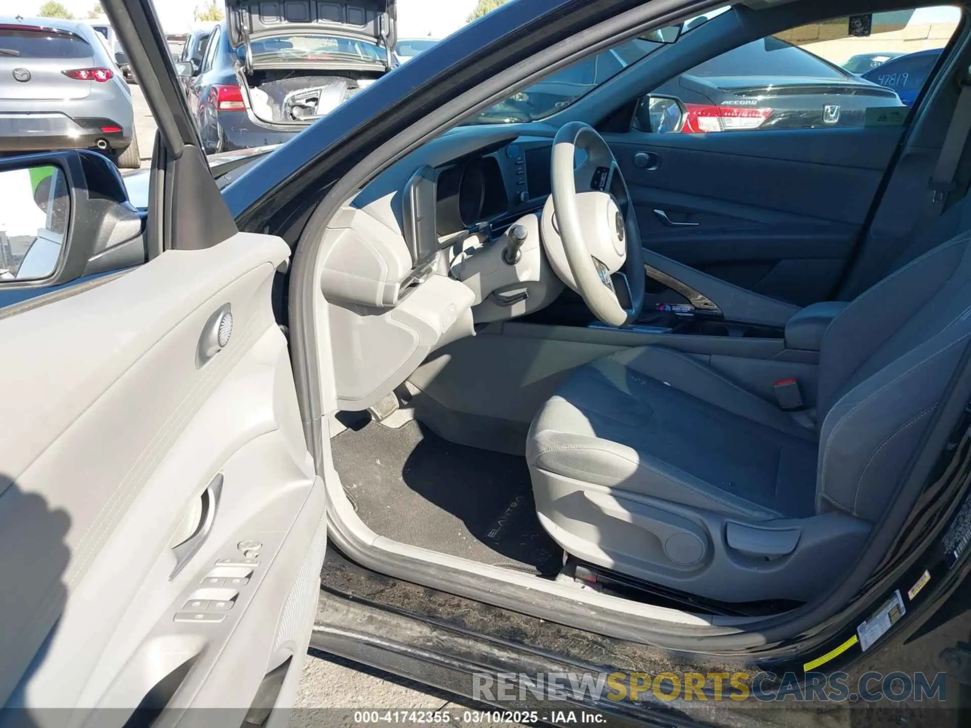 5 fotografías del automóvil dañado KMHLM4AJ8MU012133 HYUNDAI ELANTRA HYBRID 2021