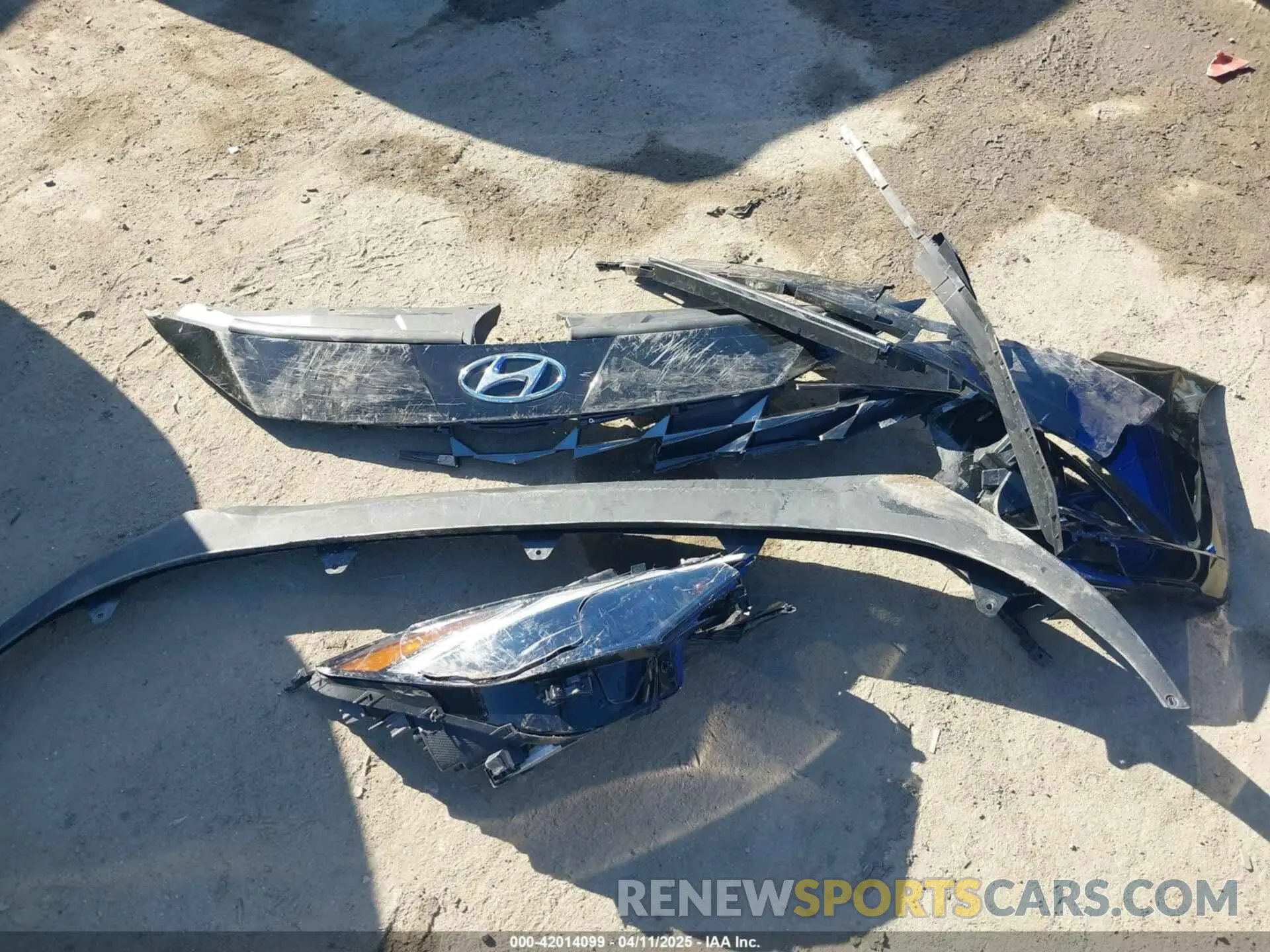 12 fotografías del automóvil dañado KMHLN4AJ4MU005340 HYUNDAI ELANTRA HYBRID 2021
