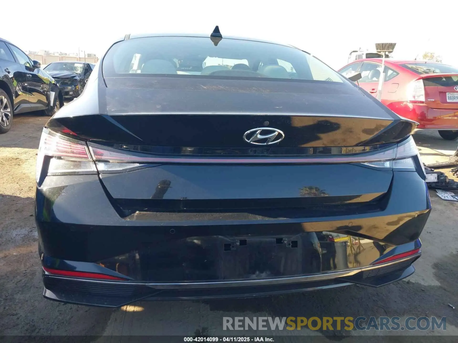 17 fotografías del automóvil dañado KMHLN4AJ4MU005340 HYUNDAI ELANTRA HYBRID 2021