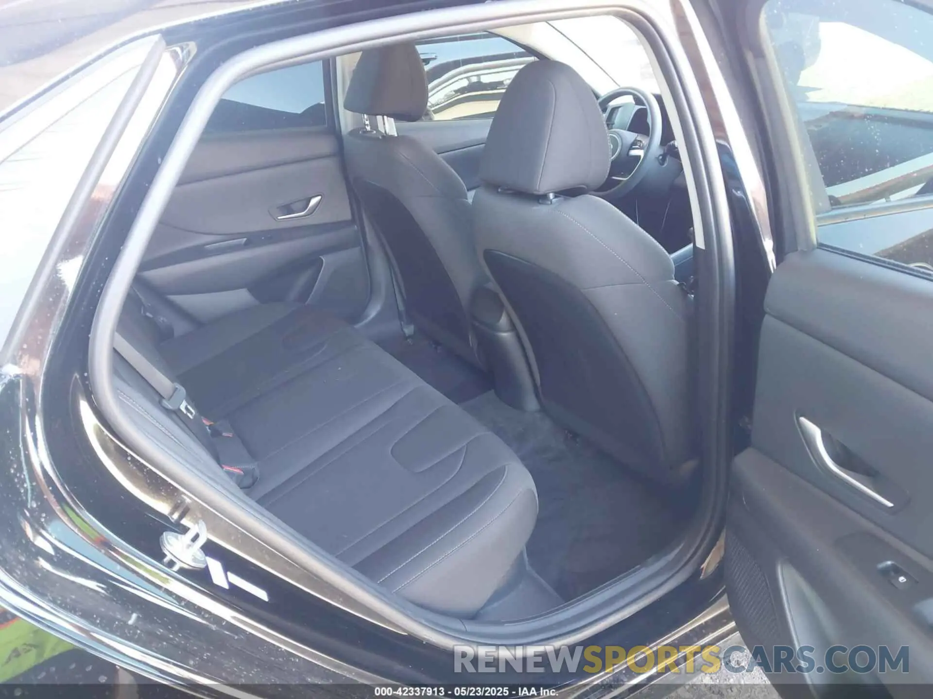 8 fotografías del automóvil dañado KMHLM4AJ8NU032349 HYUNDAI ELANTRA HYBRID 2022