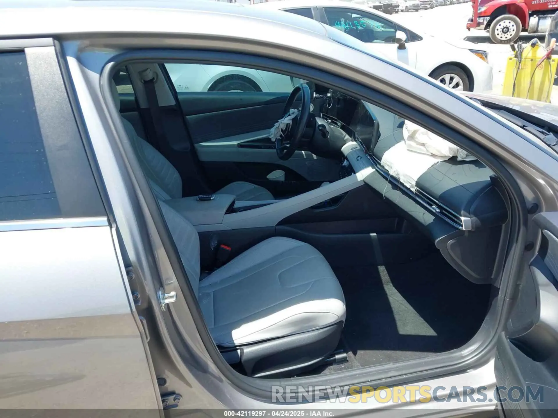 5 fotografías del automóvil dañado KMHLN4AJ1NU027118 HYUNDAI ELANTRA HYBRID 2022