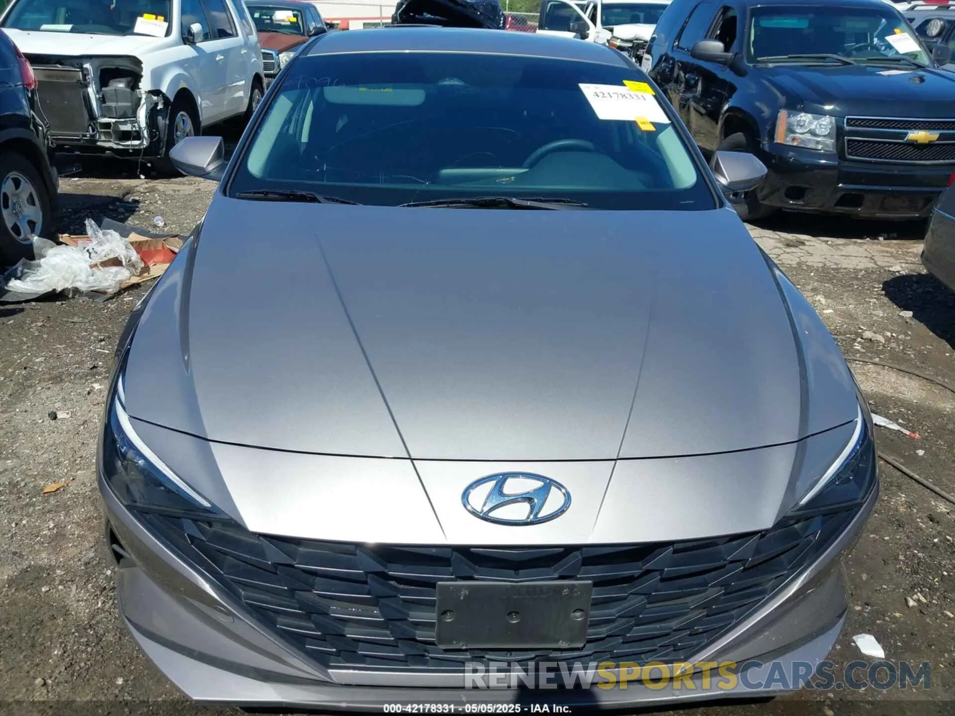 12 fotografías del automóvil dañado KMHLM4AJ1PU081654 HYUNDAI ELANTRA HYBRID 2023