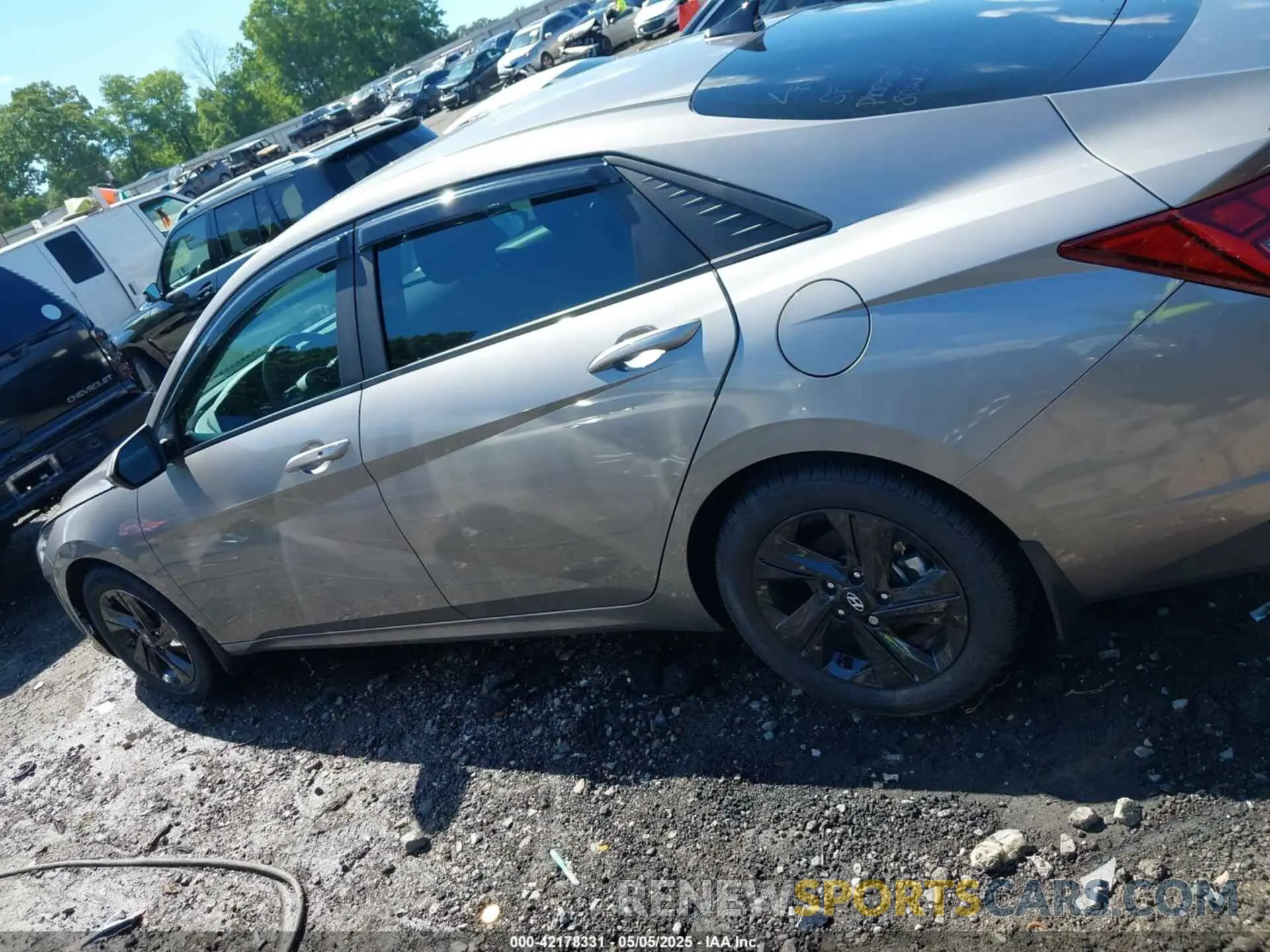 14 fotografías del automóvil dañado KMHLM4AJ1PU081654 HYUNDAI ELANTRA HYBRID 2023