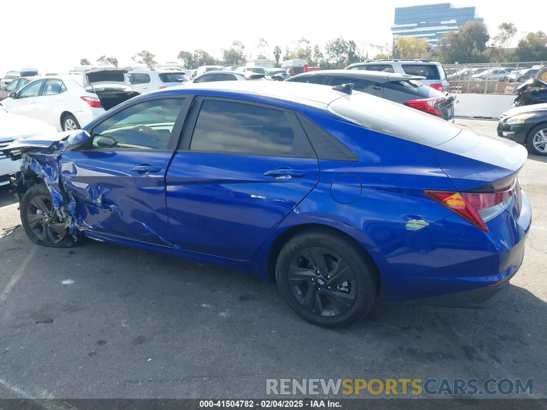 15 fotografías del automóvil dañado KMHLM4AJ4PU082409 HYUNDAI ELANTRA HYBRID 2023