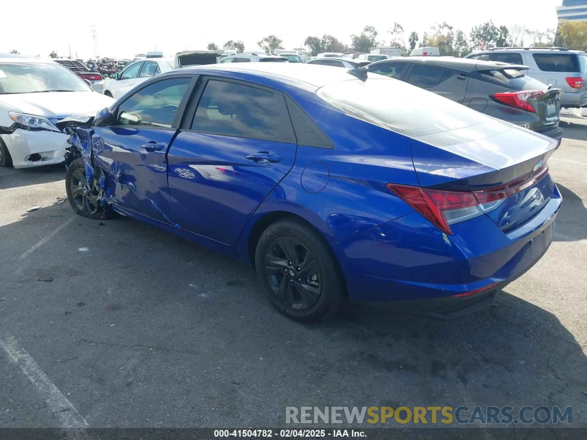 3 fotografías del automóvil dañado KMHLM4AJ4PU082409 HYUNDAI ELANTRA HYBRID 2023