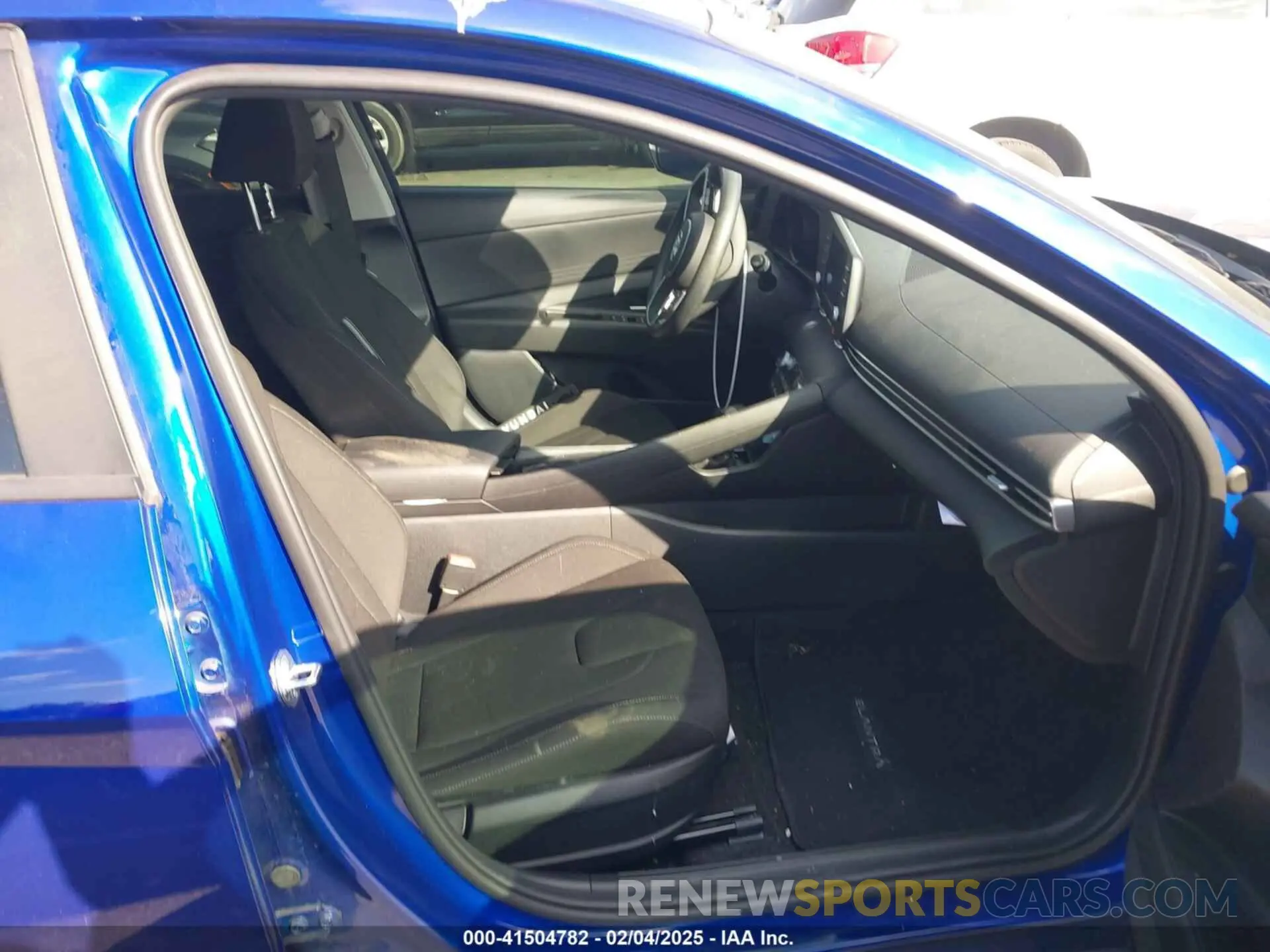 5 fotografías del automóvil dañado KMHLM4AJ4PU082409 HYUNDAI ELANTRA HYBRID 2023