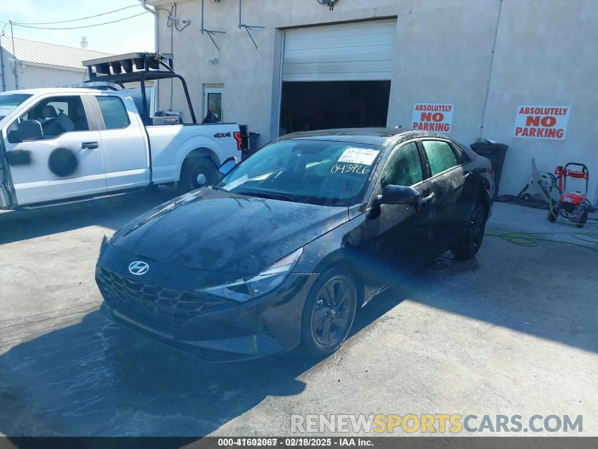 2 fotografías del automóvil dañado KMHLM4AJ5PU043926 HYUNDAI ELANTRA HYBRID 2023