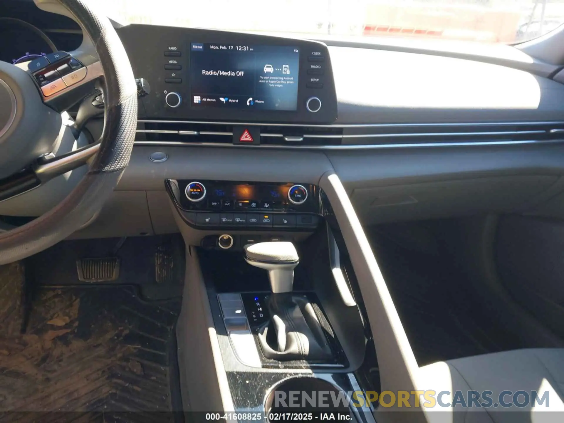 22 fotografías del automóvil dañado KMHLM4AJ6PU043689 HYUNDAI ELANTRA HYBRID 2023