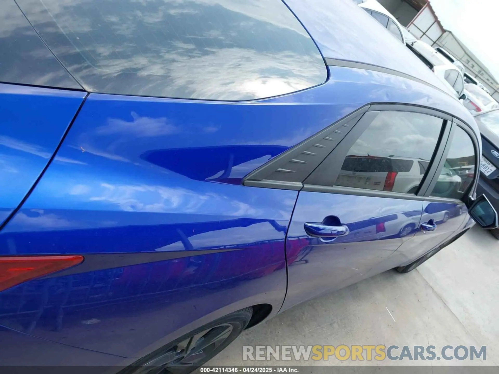 18 fotografías del automóvil dañado KMHLM4AJ8PU033326 HYUNDAI ELANTRA HYBRID 2023