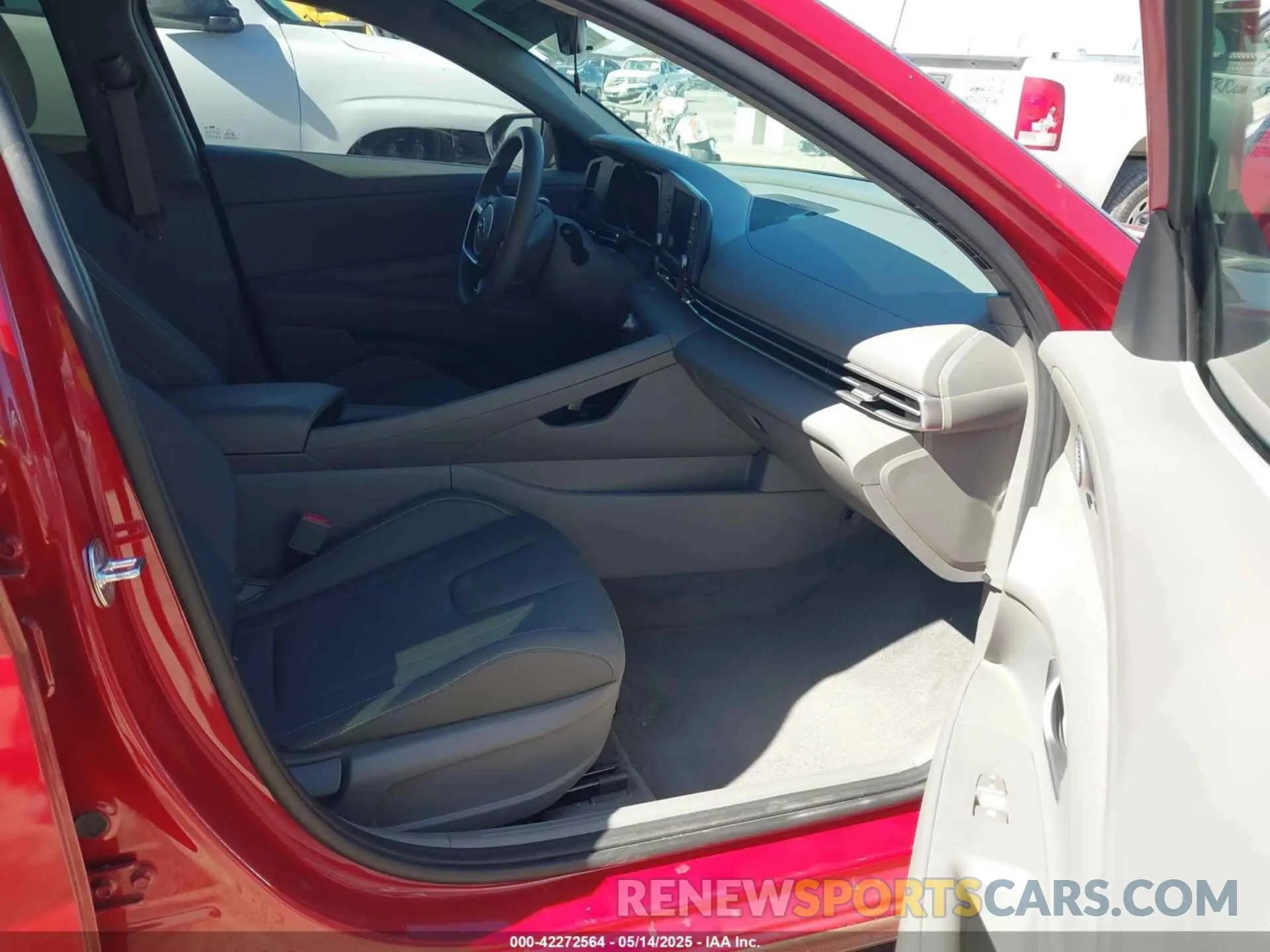 5 fotografías del automóvil dañado KMHLM4AJXPU042660 HYUNDAI ELANTRA HYBRID 2023