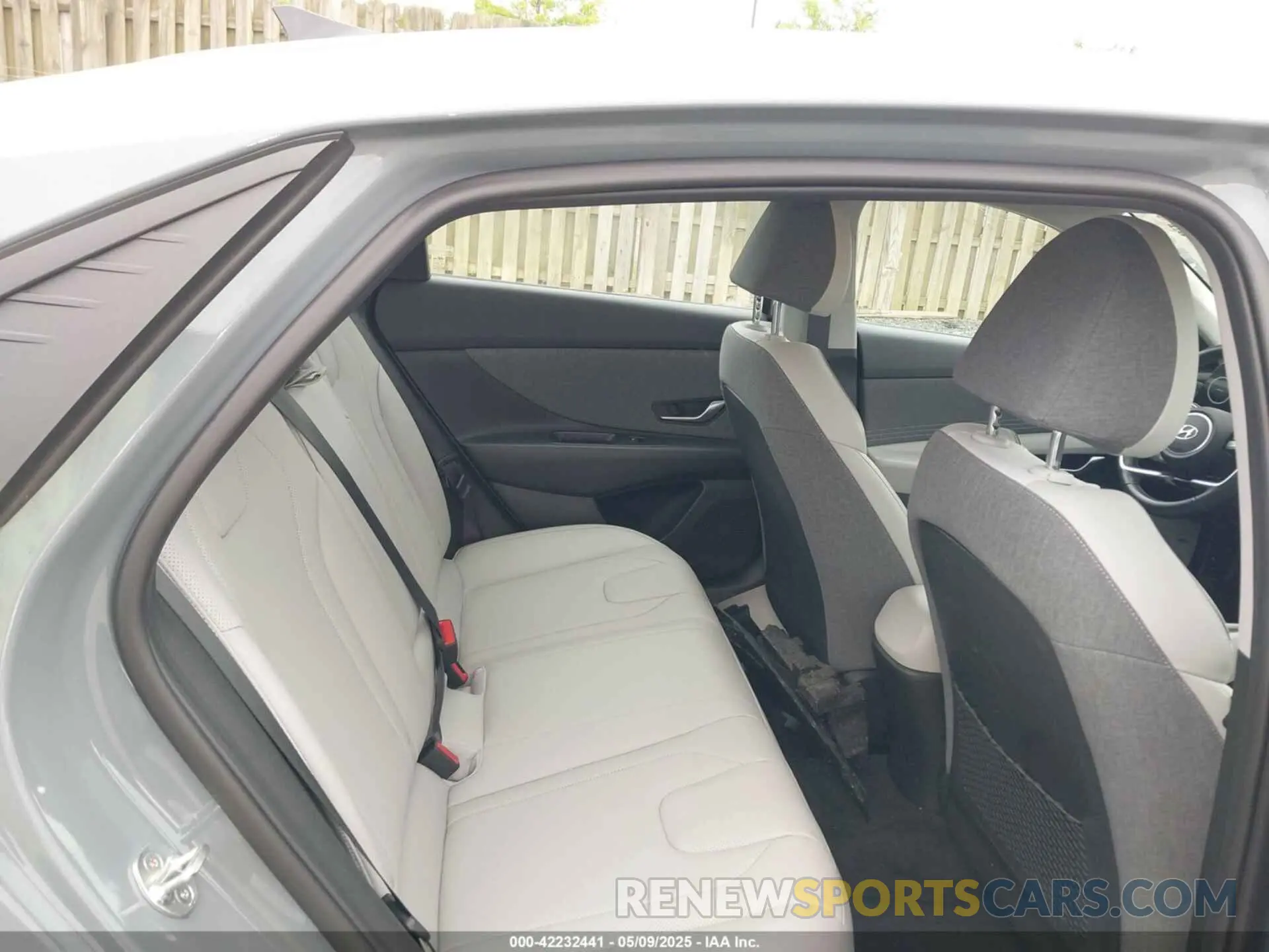 8 fotografías del automóvil dañado KMHLN4AJ4PU038763 HYUNDAI ELANTRA HYBRID 2023