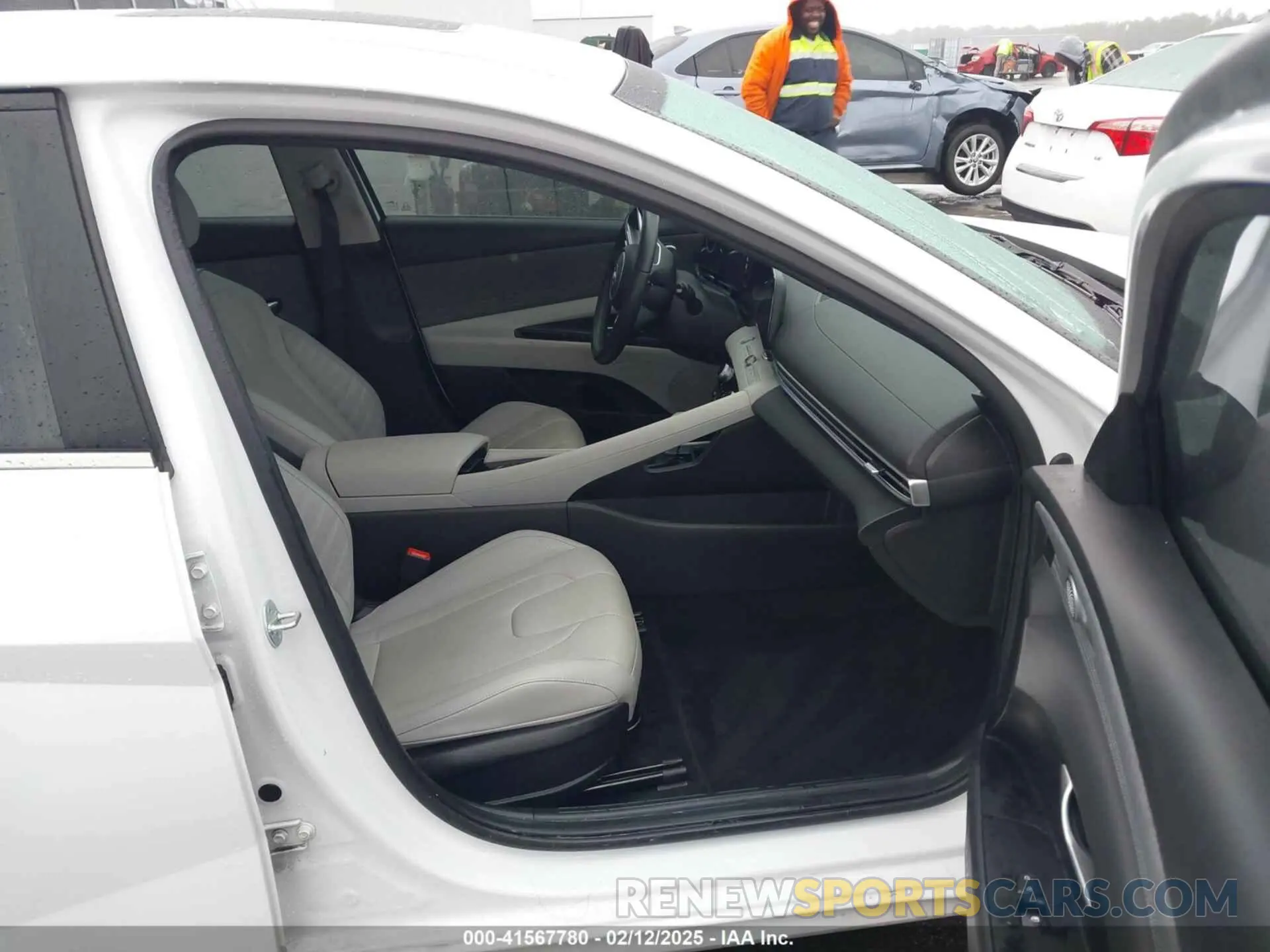 5 fotografías del automóvil dañado KMHLN4AJ5PU051005 HYUNDAI ELANTRA HYBRID 2023