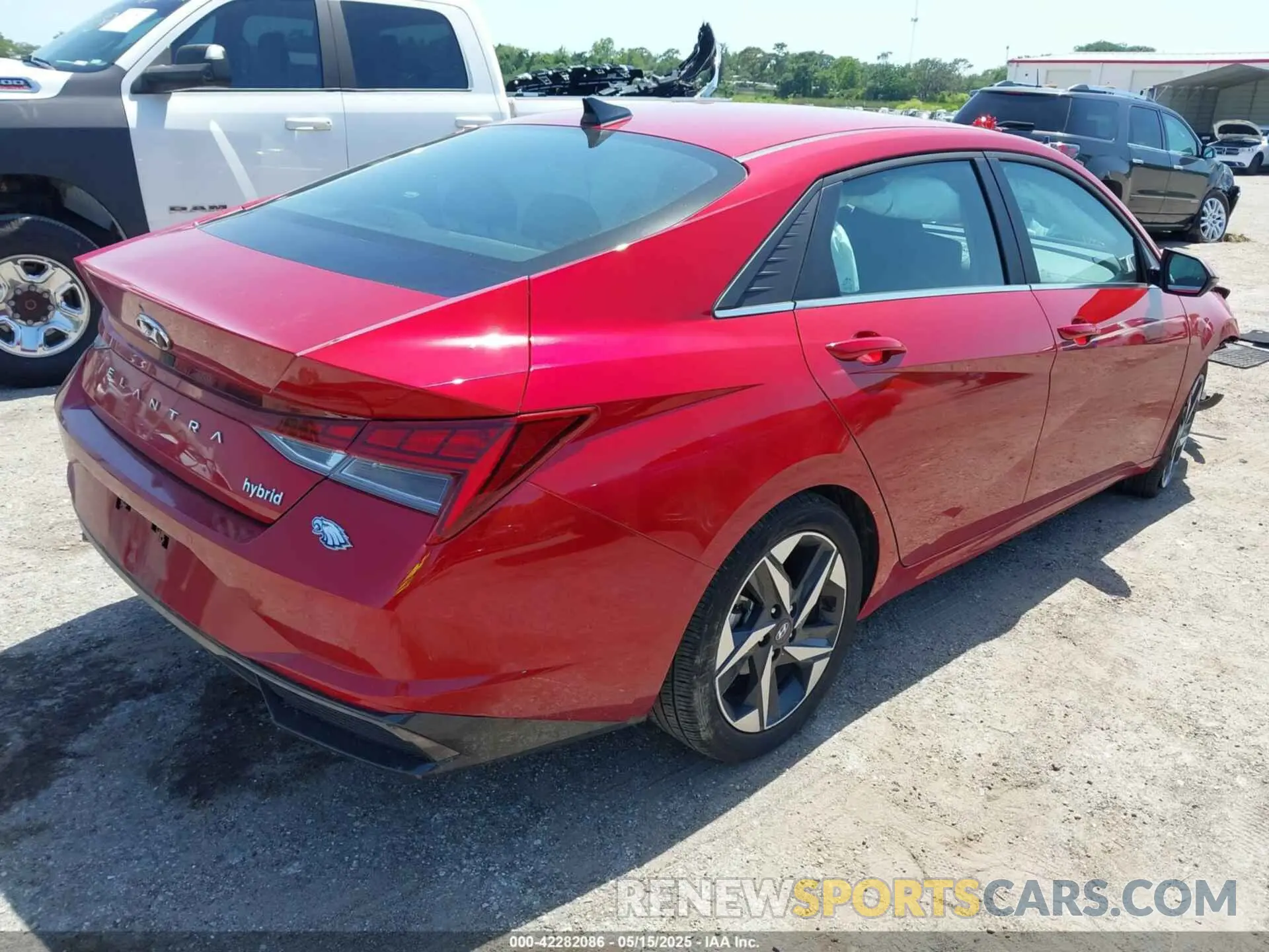 4 fotografías del automóvil dañado KMHLN4AJ7PU047487 HYUNDAI ELANTRA HYBRID 2023