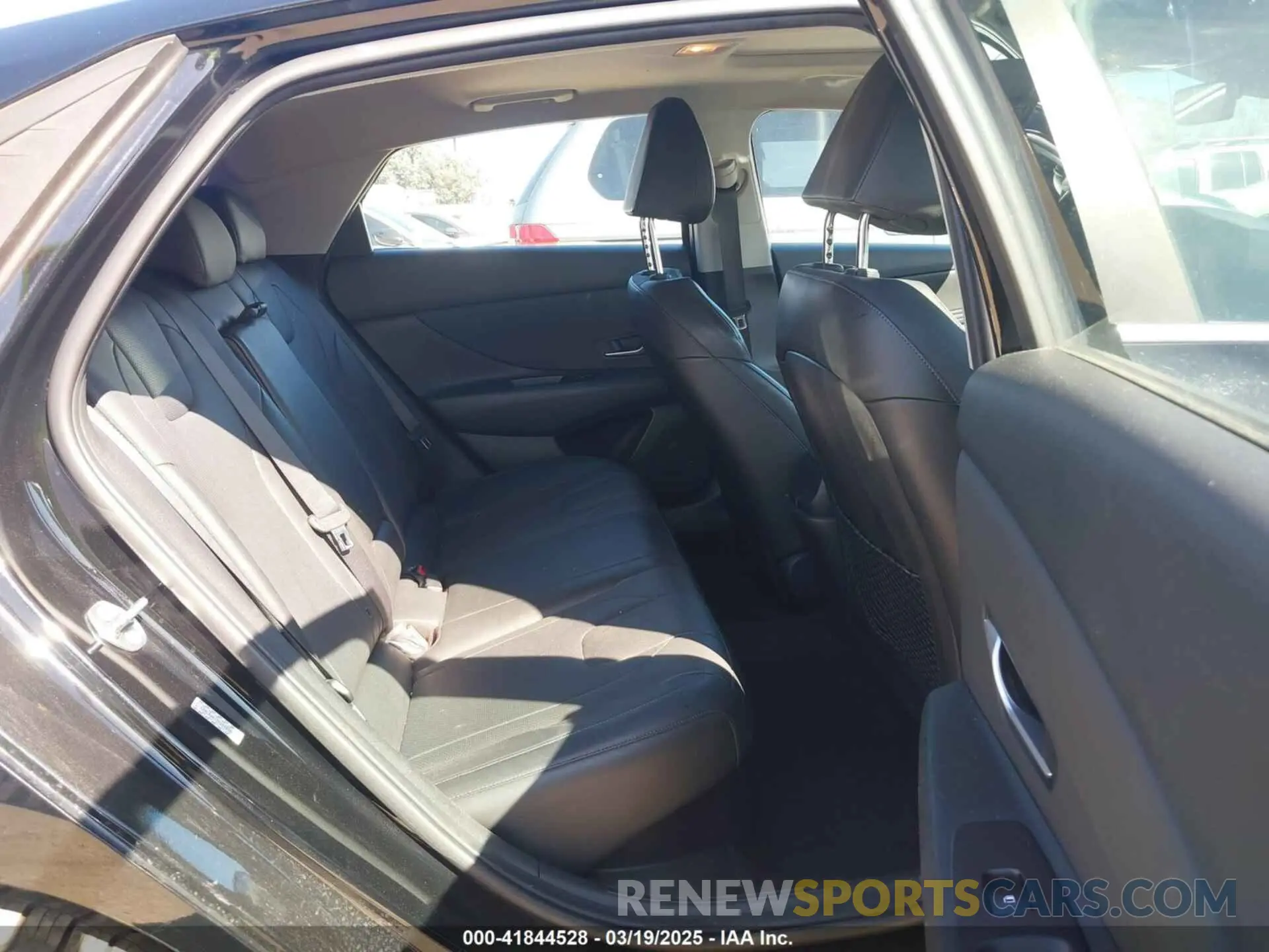 8 fotografías del automóvil dañado KMHLN4AJ7PU048266 HYUNDAI ELANTRA HYBRID 2023