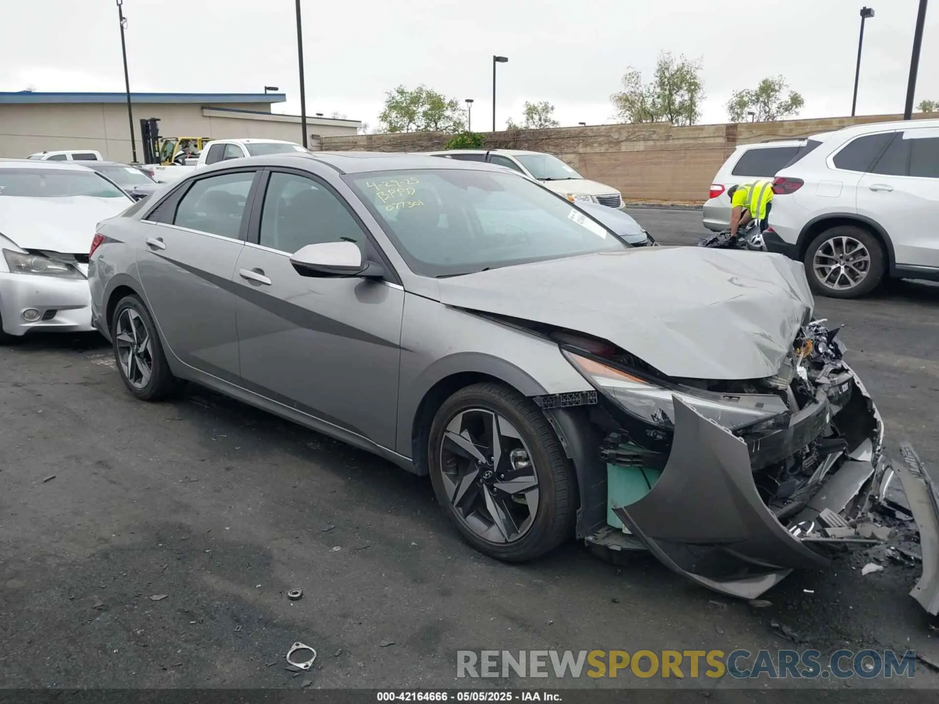 13 fotografías del automóvil dañado KMHLN4AJ7PU077301 HYUNDAI ELANTRA HYBRID 2023