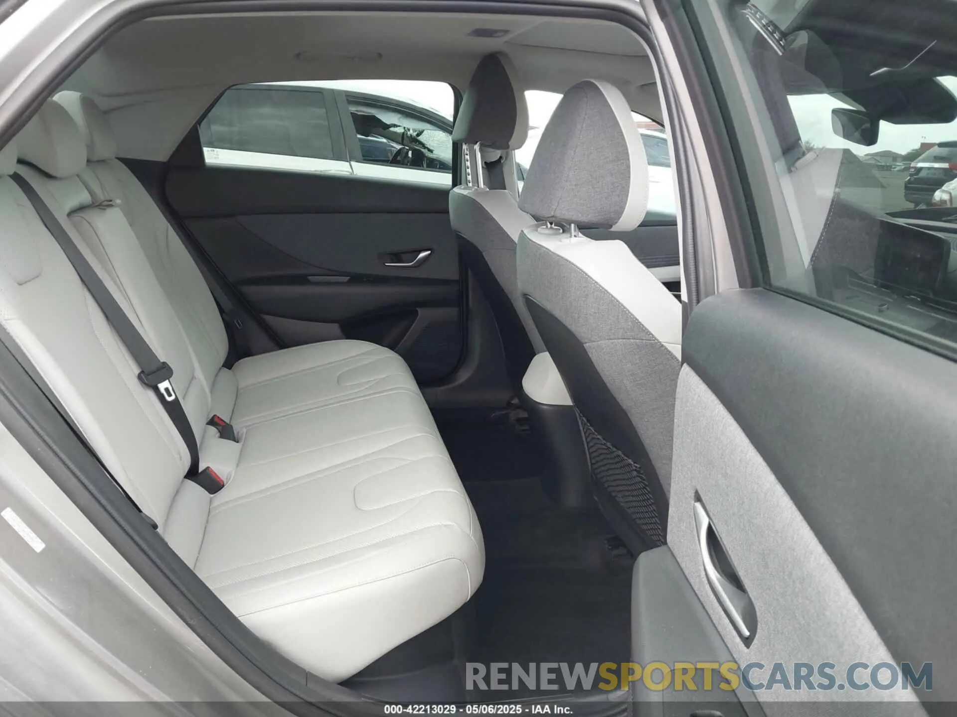 8 fotografías del automóvil dañado KMHLN4AJ9PU092057 HYUNDAI ELANTRA HYBRID 2023