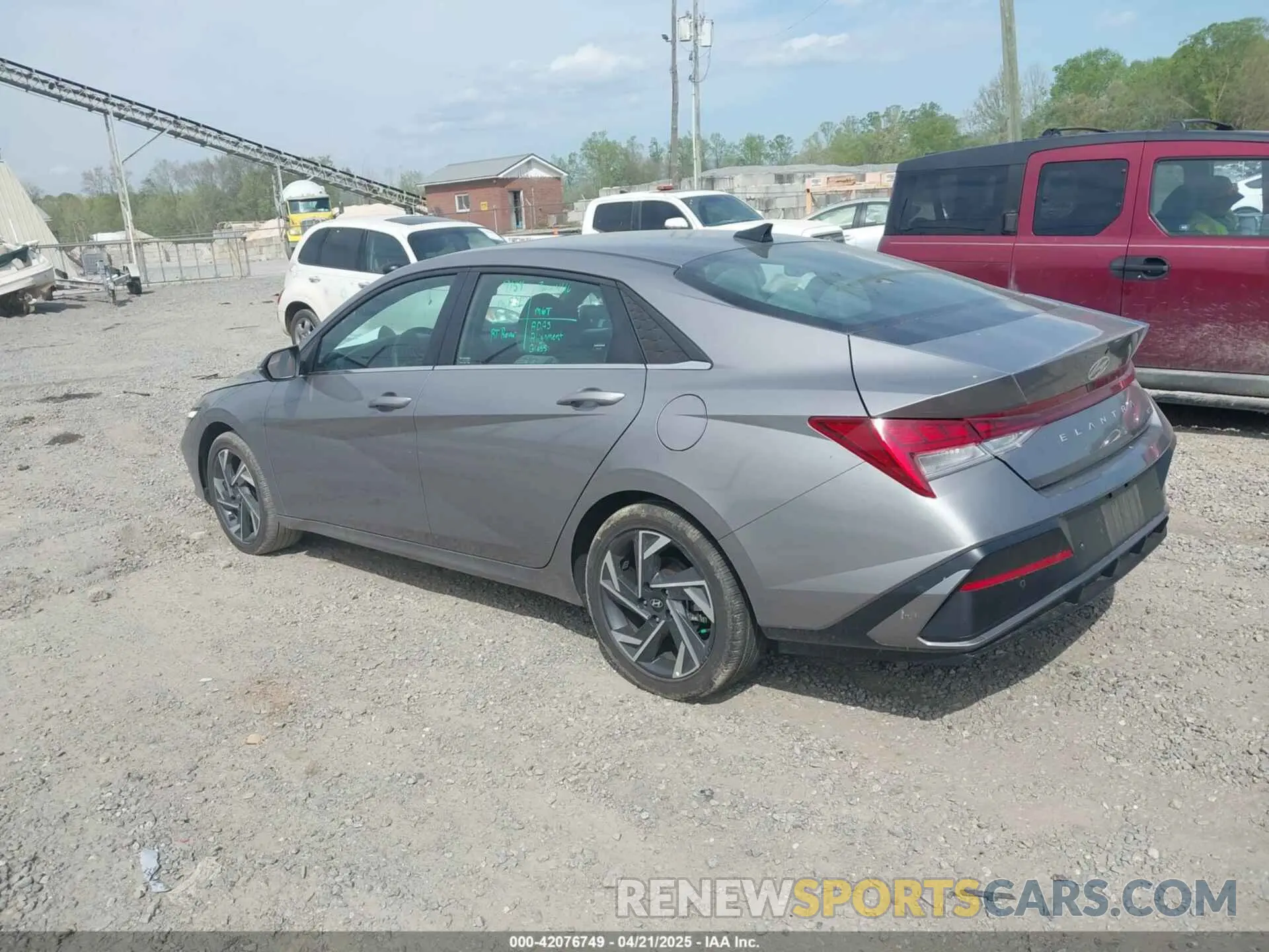 3 fotografías del automóvil dañado KMHLN4DJ0RU118270 HYUNDAI ELANTRA HYBRID 2024