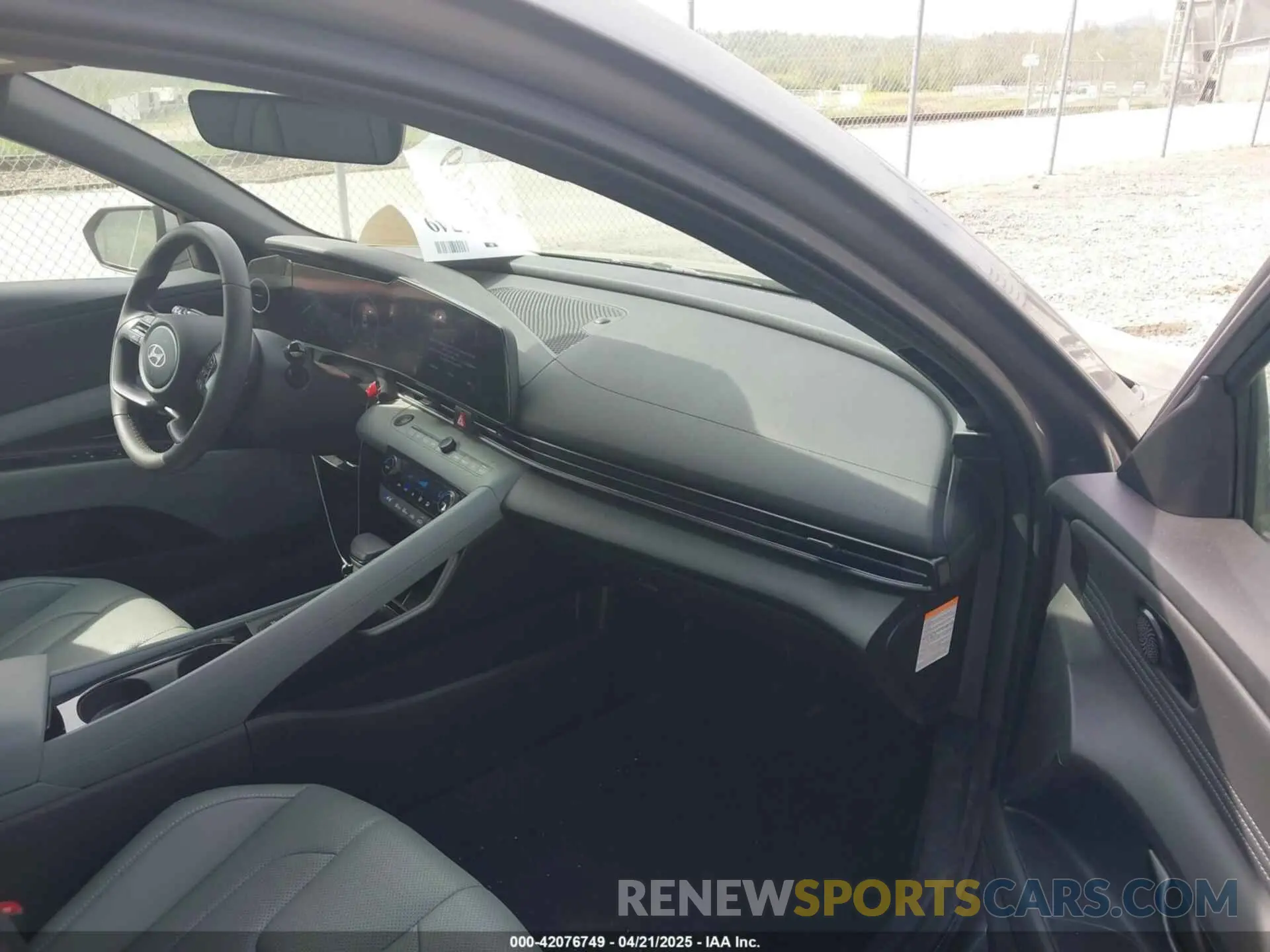5 fotografías del automóvil dañado KMHLN4DJ0RU118270 HYUNDAI ELANTRA HYBRID 2024