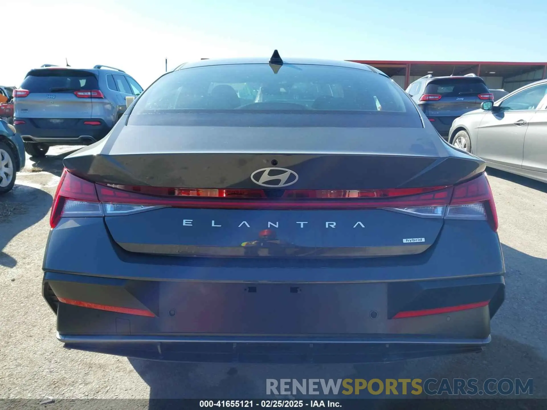 17 fotografías del automóvil dañado KMHLN4DJ9RU104111 HYUNDAI ELANTRA HYBRID 2024
