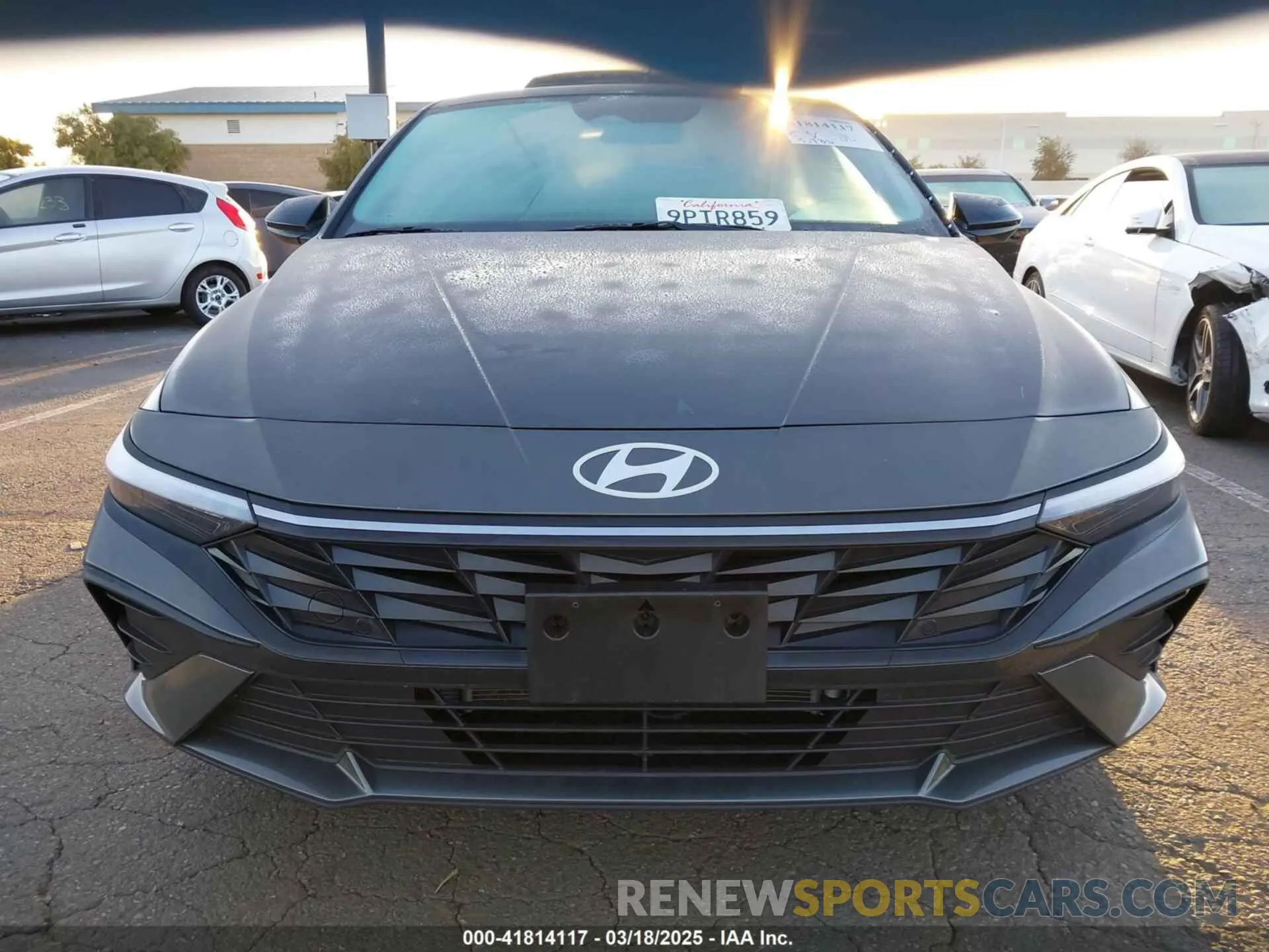 13 fotografías del automóvil dañado KMHLM4DJ9SU131219 HYUNDAI ELANTRA HYBRID 2025