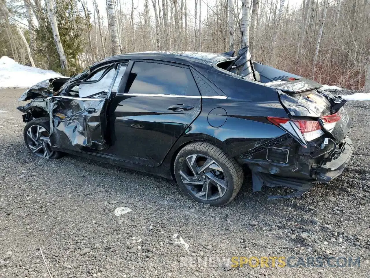 2 fotografías del automóvil dañado KMHLN4DG4RU823139 HYUNDAI ELANTRA LU 2024