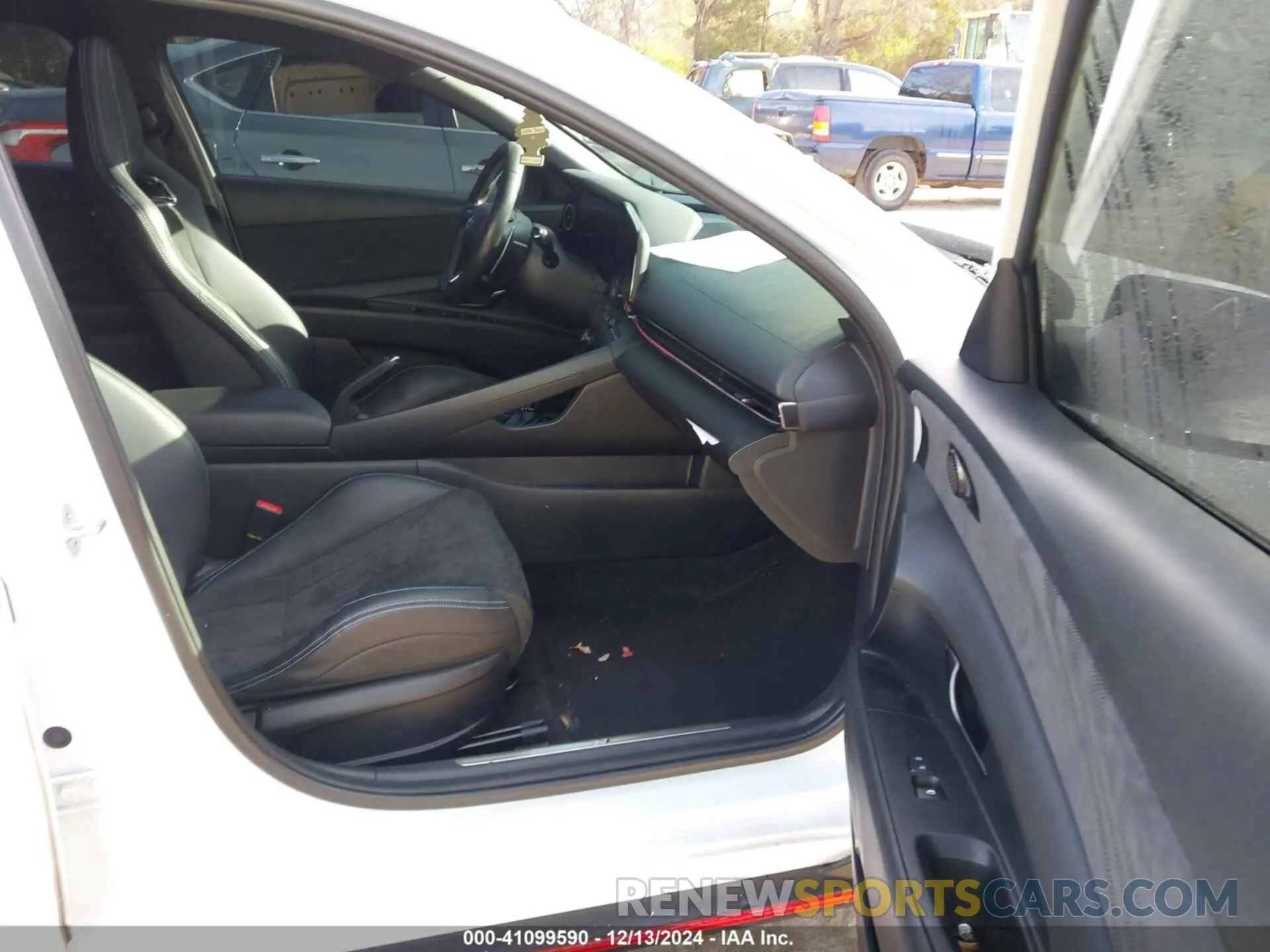 5 fotografías del automóvil dañado KMHLW4AK3NU003327 HYUNDAI ELANTRA N 2022
