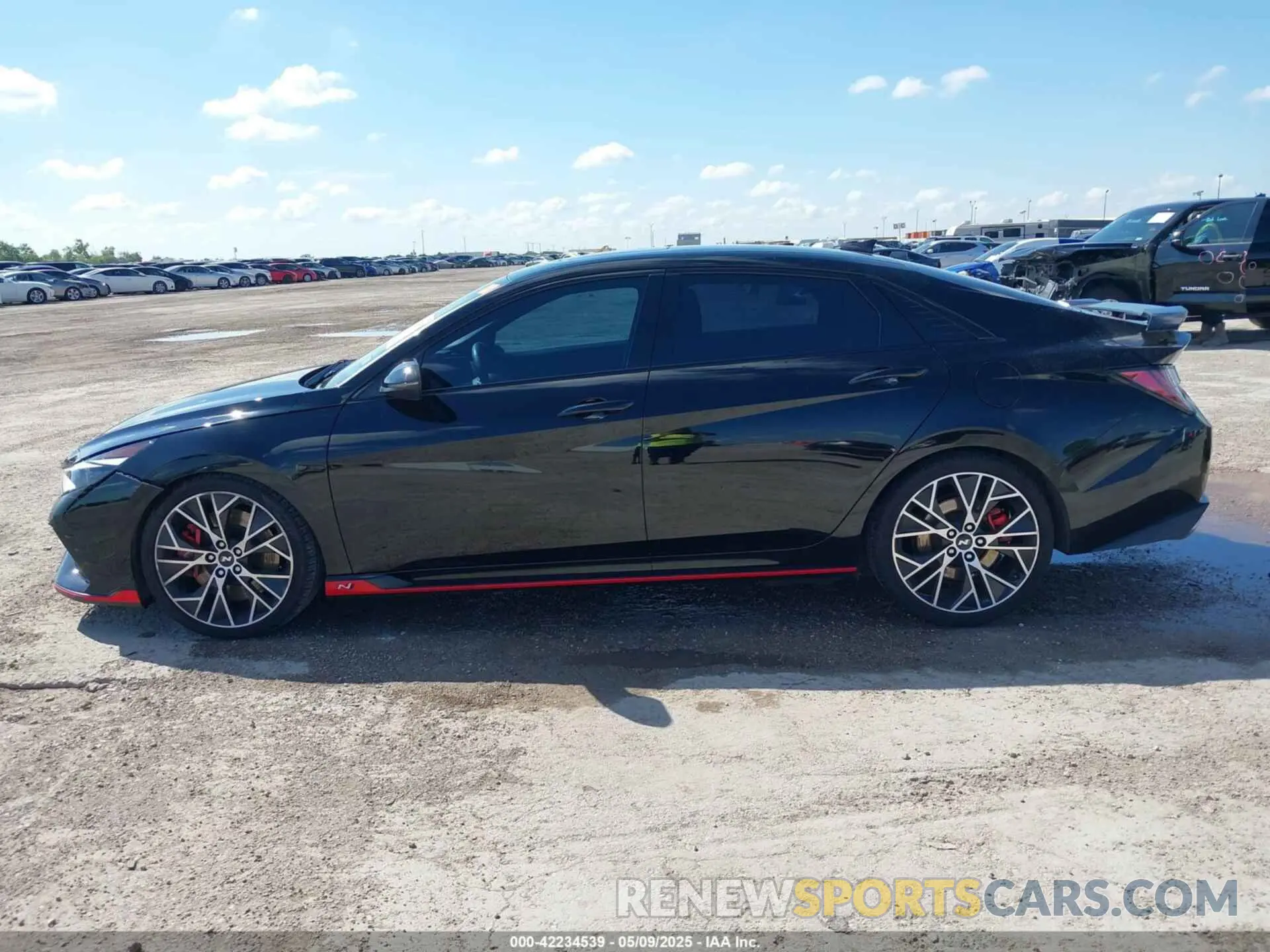 14 fotografías del automóvil dañado KMHLW4AK2PU009610 HYUNDAI ELANTRA N 2023
