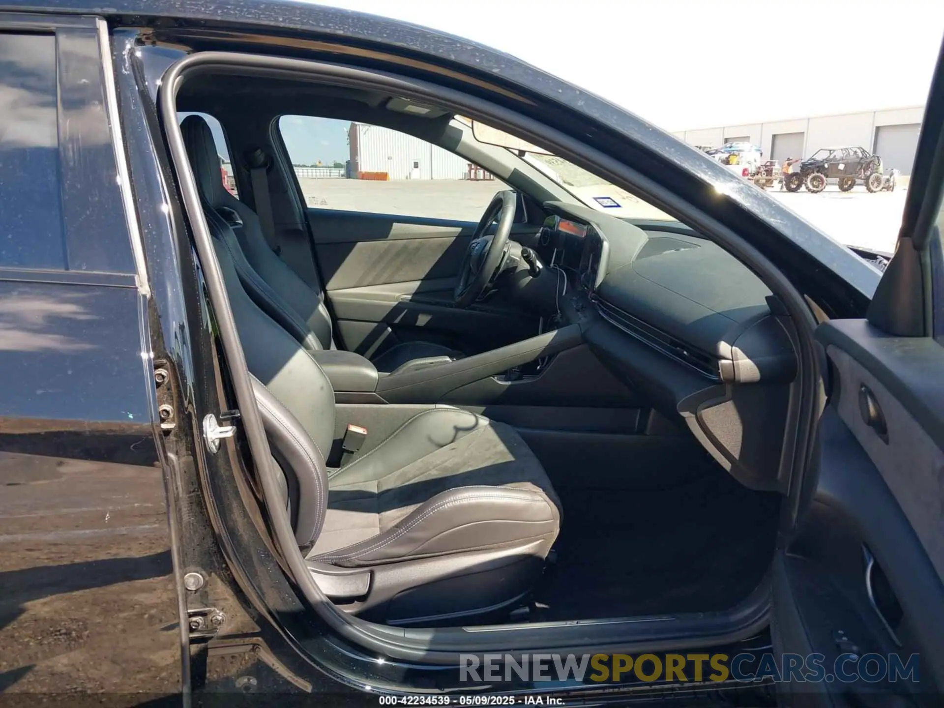 5 fotografías del automóvil dañado KMHLW4AK2PU009610 HYUNDAI ELANTRA N 2023