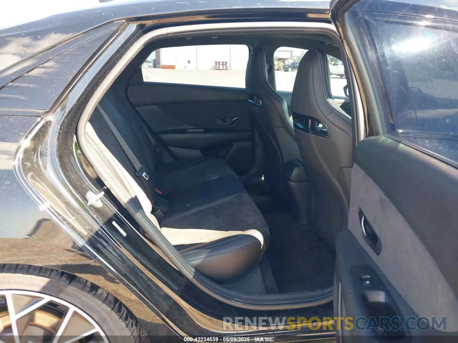 8 fotografías del automóvil dañado KMHLW4AK2PU009610 HYUNDAI ELANTRA N 2023