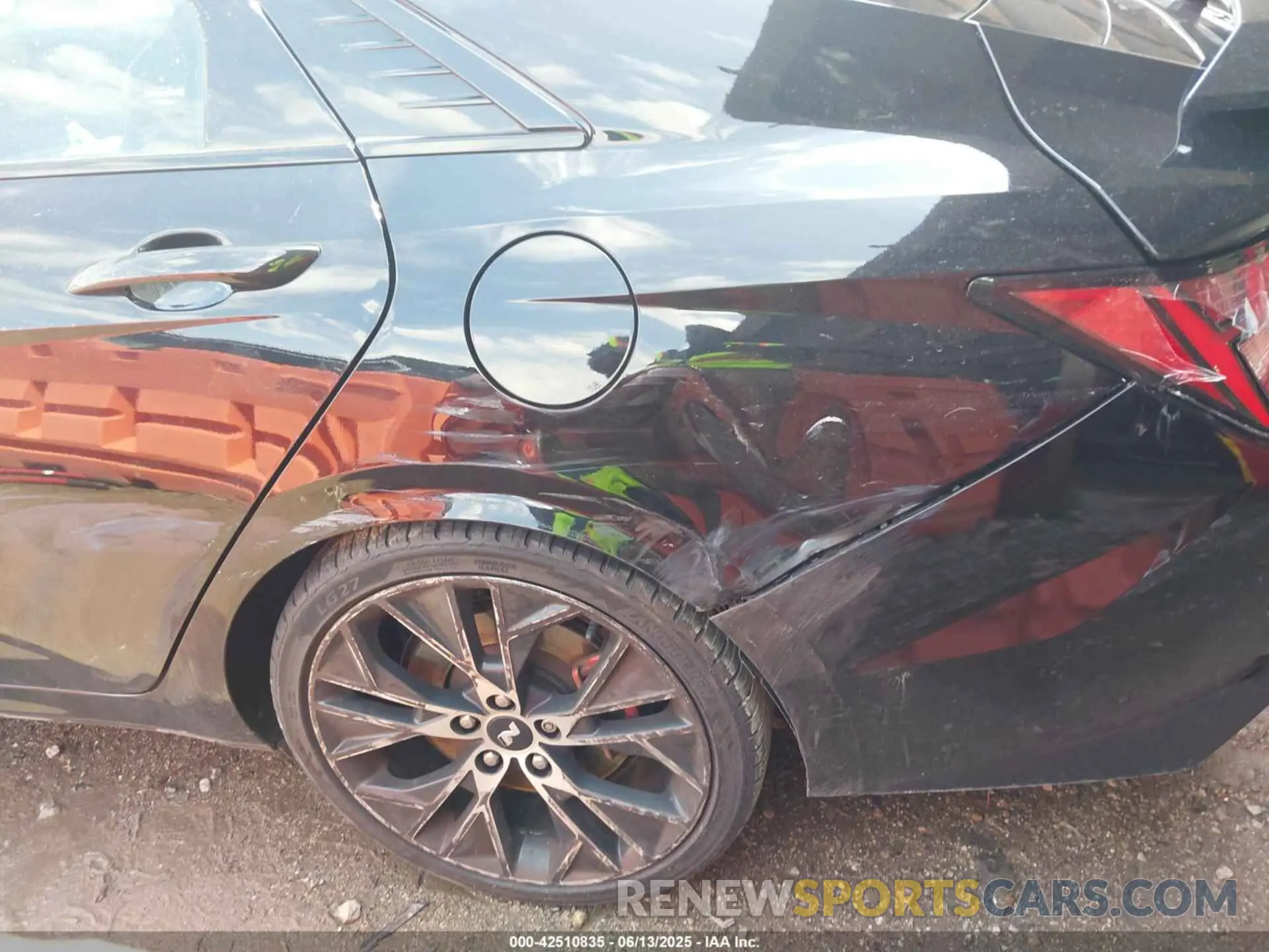 12 fotografías del automóvil dañado KMHLW4AK8PU013564 HYUNDAI ELANTRA N 2023