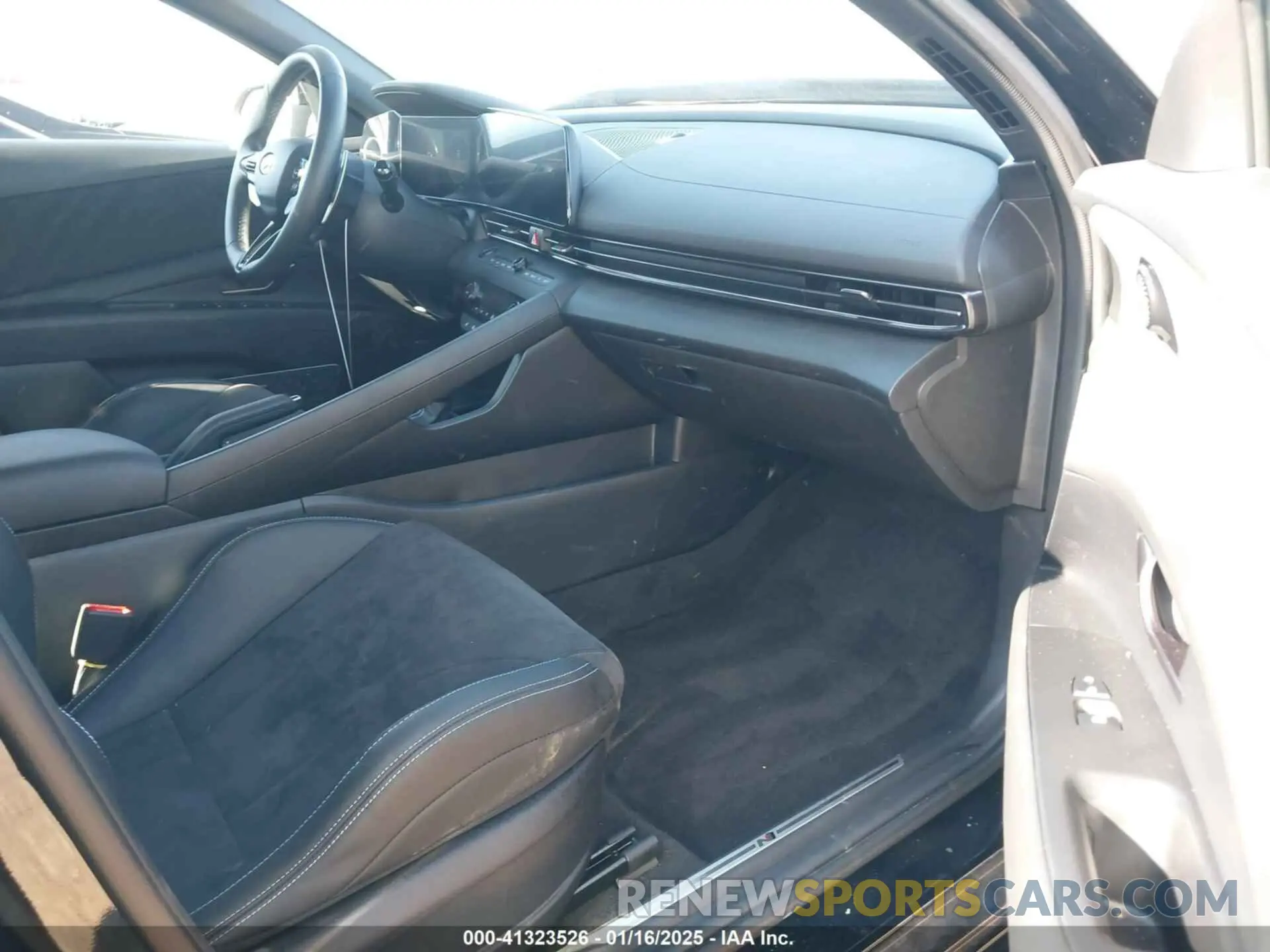 5 fotografías del automóvil dañado KMHLW4AK8PU018635 HYUNDAI ELANTRA N 2023