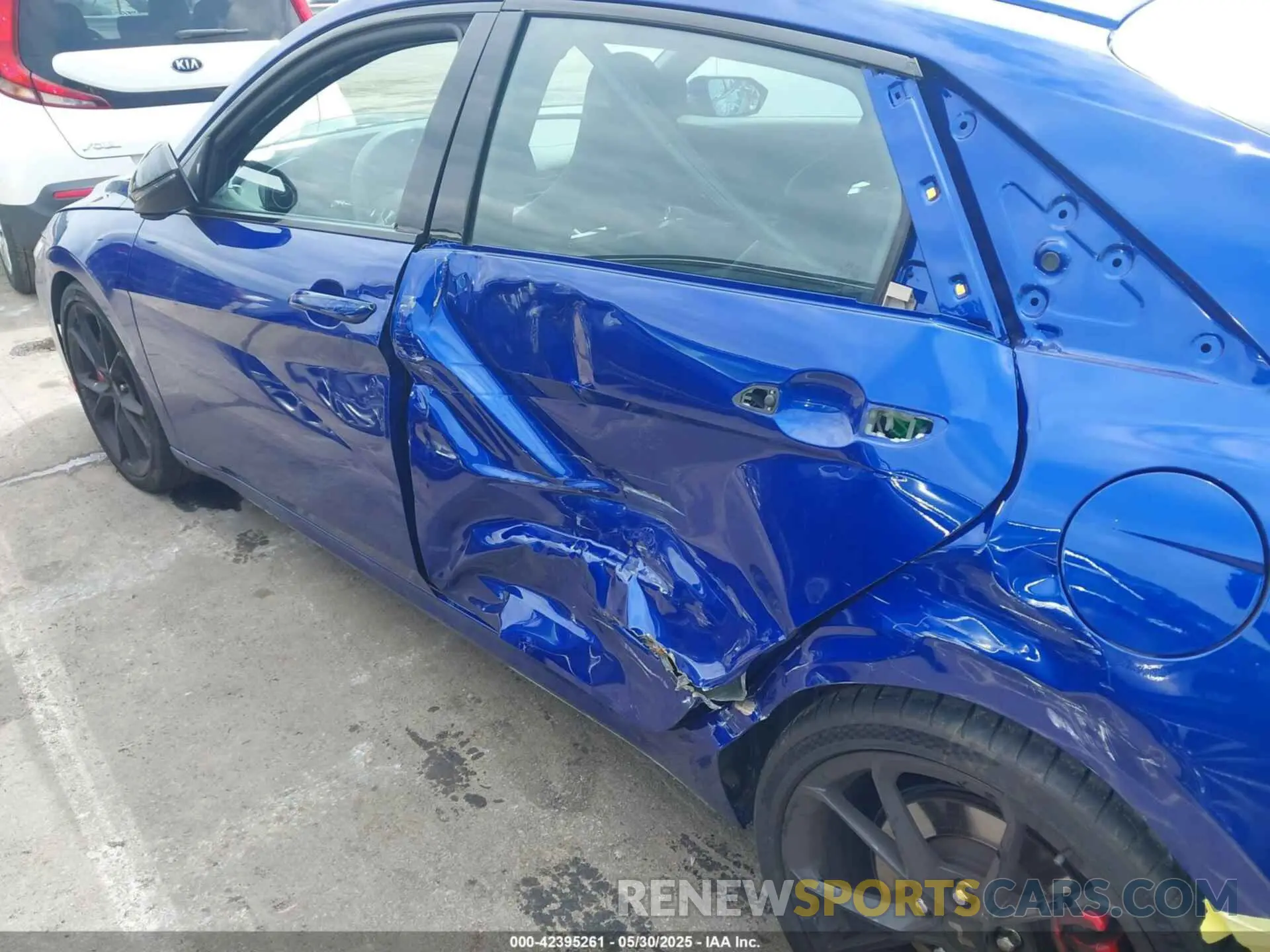 17 fotografías del automóvil dañado KMHLW4DK0RU020006 HYUNDAI ELANTRA N 2024