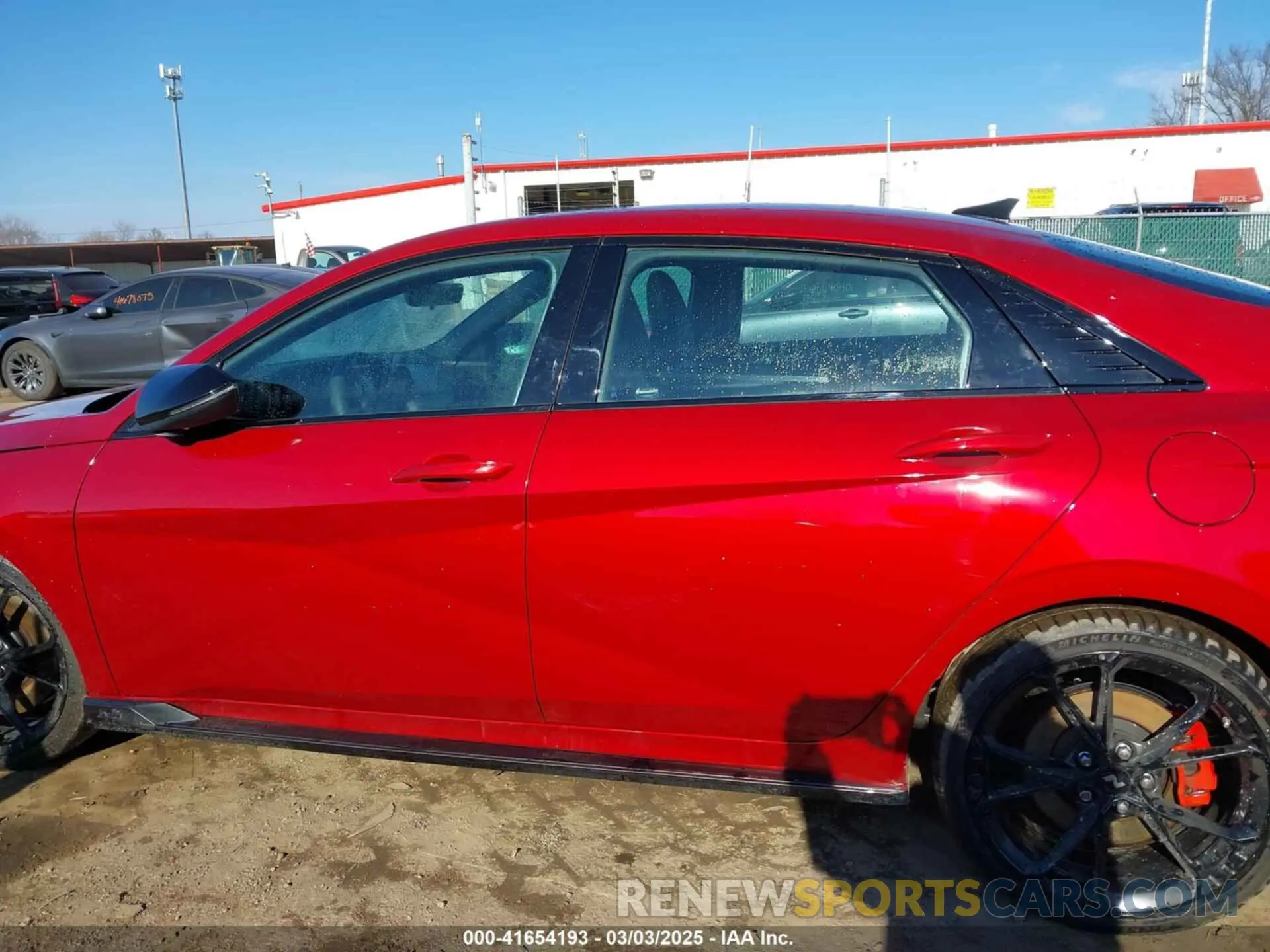 14 fotografías del automóvil dañado KMHLW4DK5RU022852 HYUNDAI ELANTRA N 2024