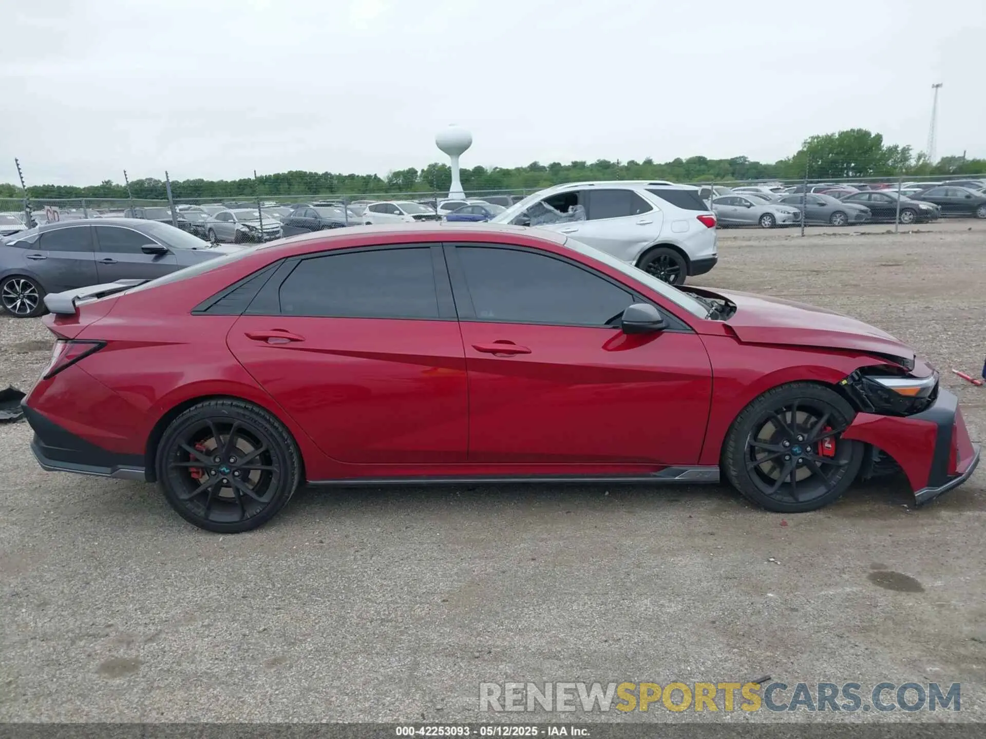 14 fotografías del automóvil dañado KMHLW4DK4SU026154 HYUNDAI ELANTRA N 2025